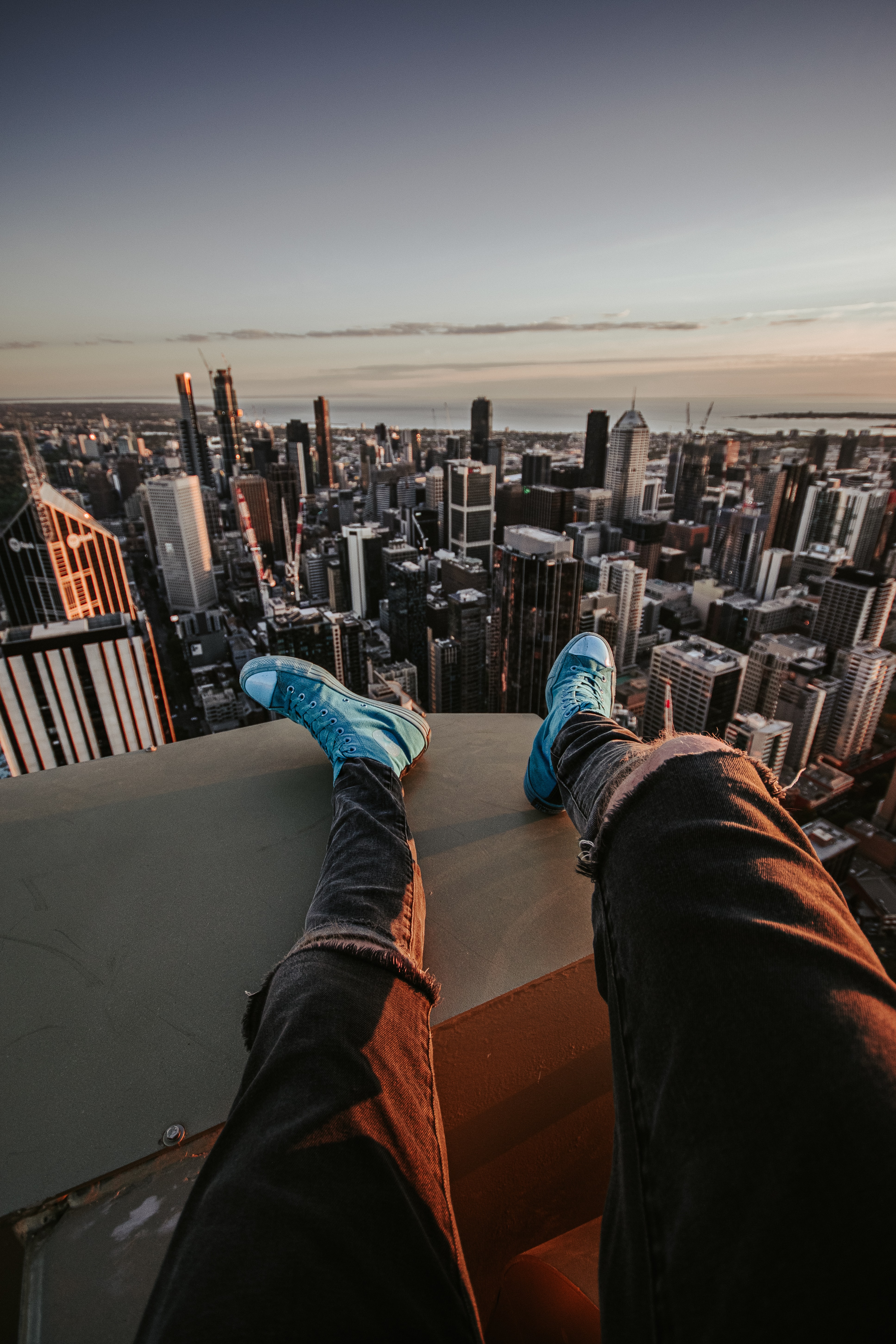 city, view from above, miscellanea, miscellaneous, legs, sneakers, shoes