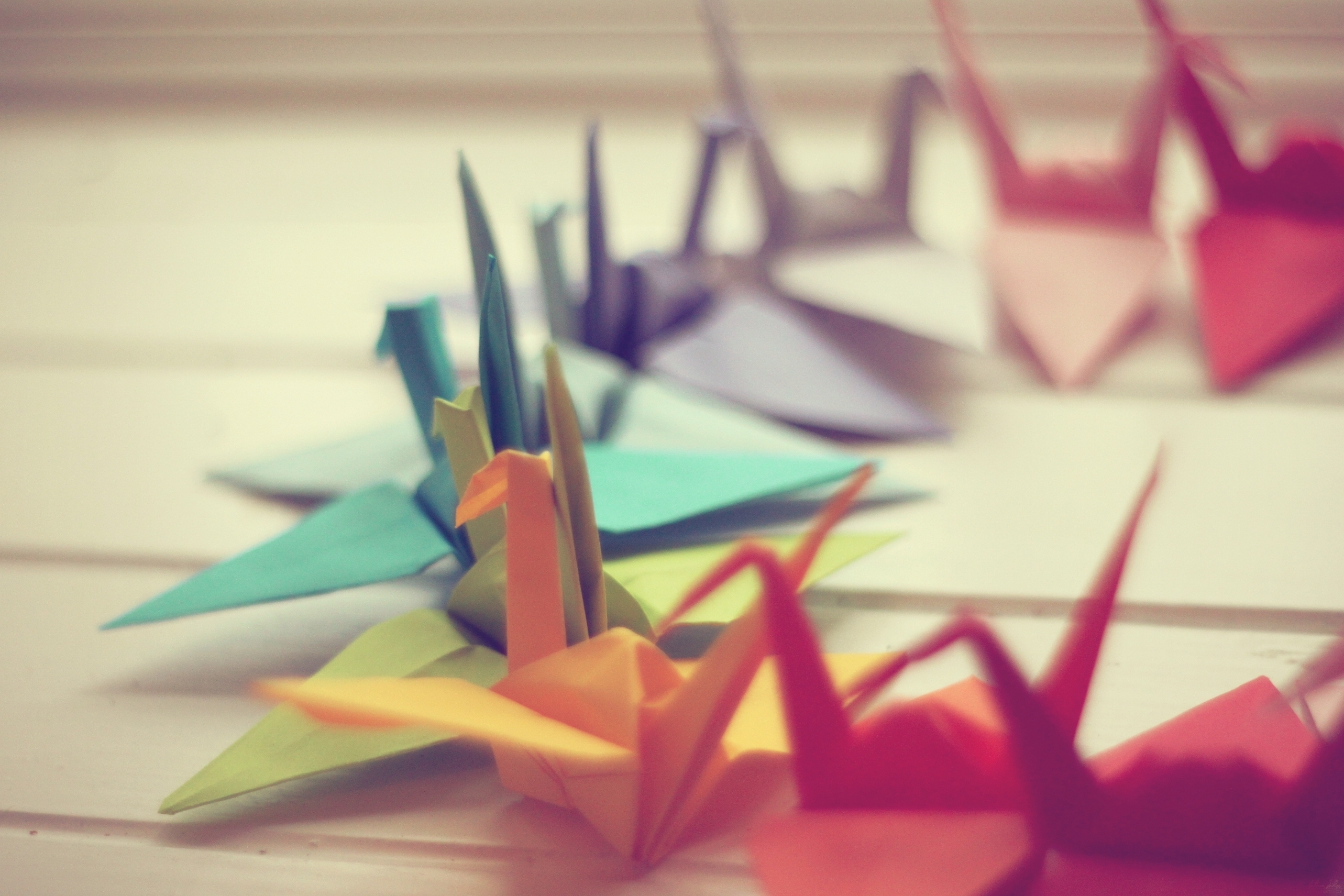 origami, background, cranes, macro, miscellanea, miscellaneous, paper, photo download HD wallpaper