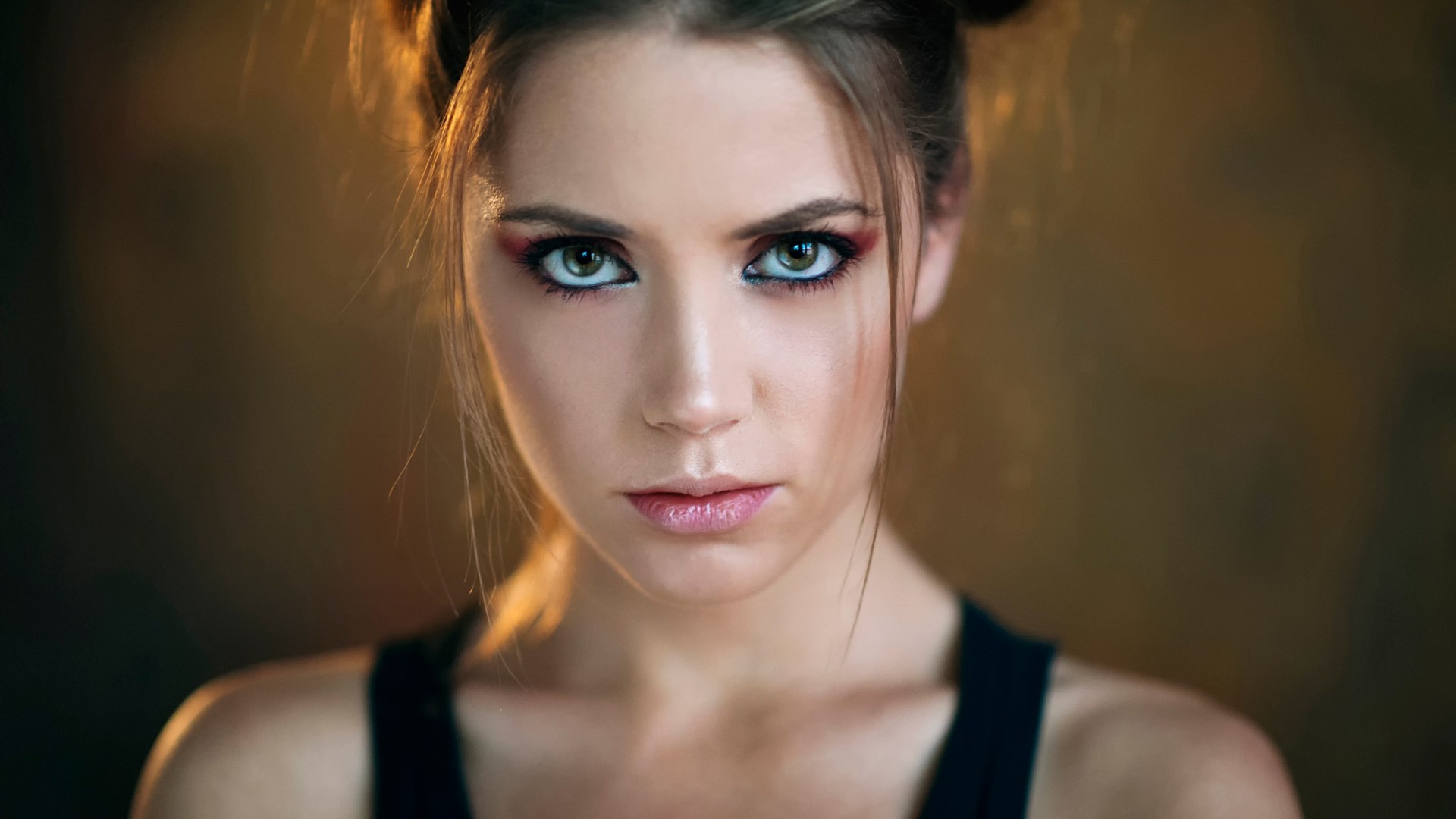 Download mobile wallpaper Face, Model, Women, Green Eyes for free.