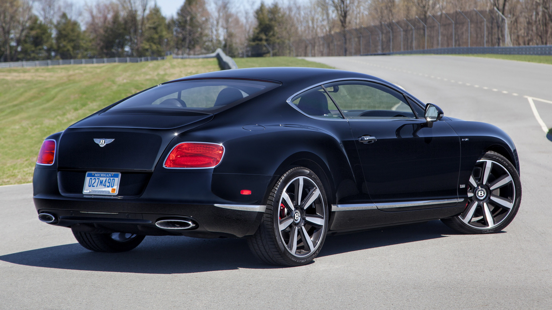 Laden Sie Bentley Continental Gt Le Mans Edition HD-Desktop-Hintergründe herunter