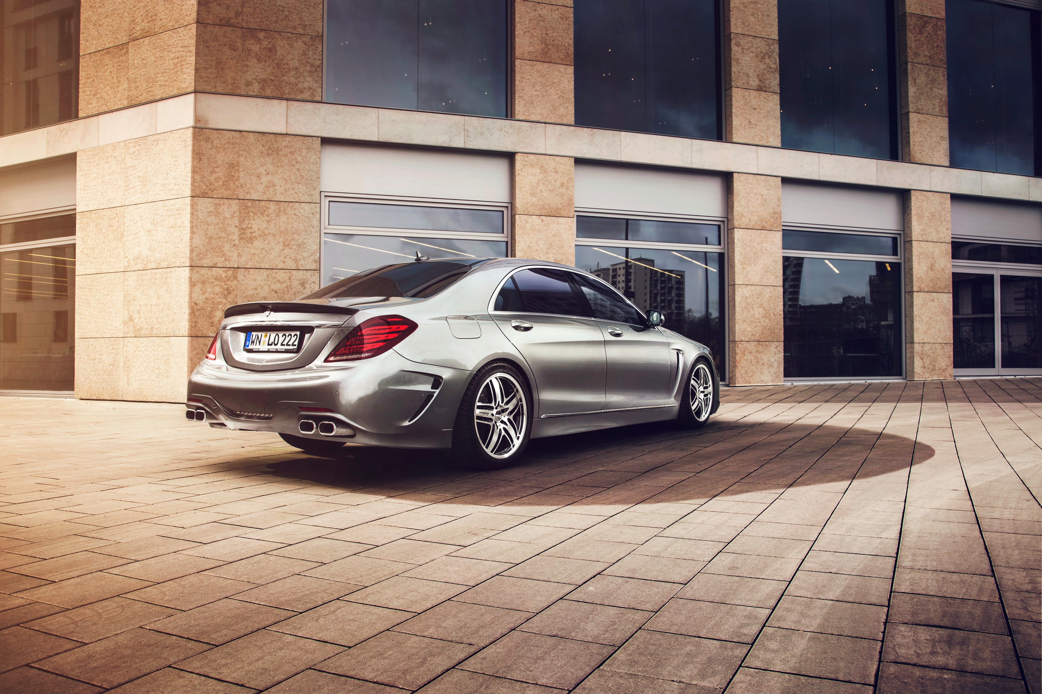 Download mobile wallpaper Car, Mercedes Benz, Vehicles, Silver Car, Mercedes Benz S Class for free.
