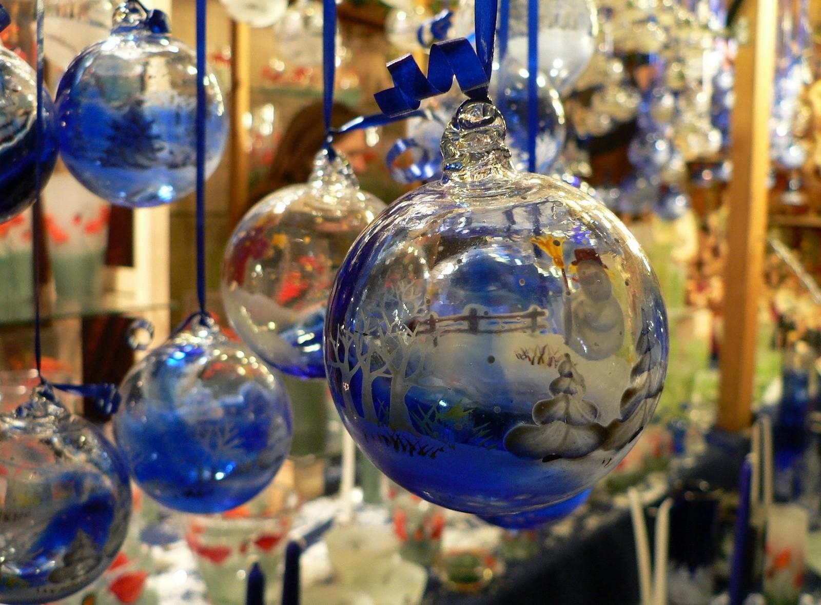 136366画像をダウンロード祝日, 休日, ガラス, グラス, スレッド, 糸, クリスマスの飾り, クリスマスツリーのおもちゃ, ボール, 睾丸-壁紙とスクリーンセーバーを無料で