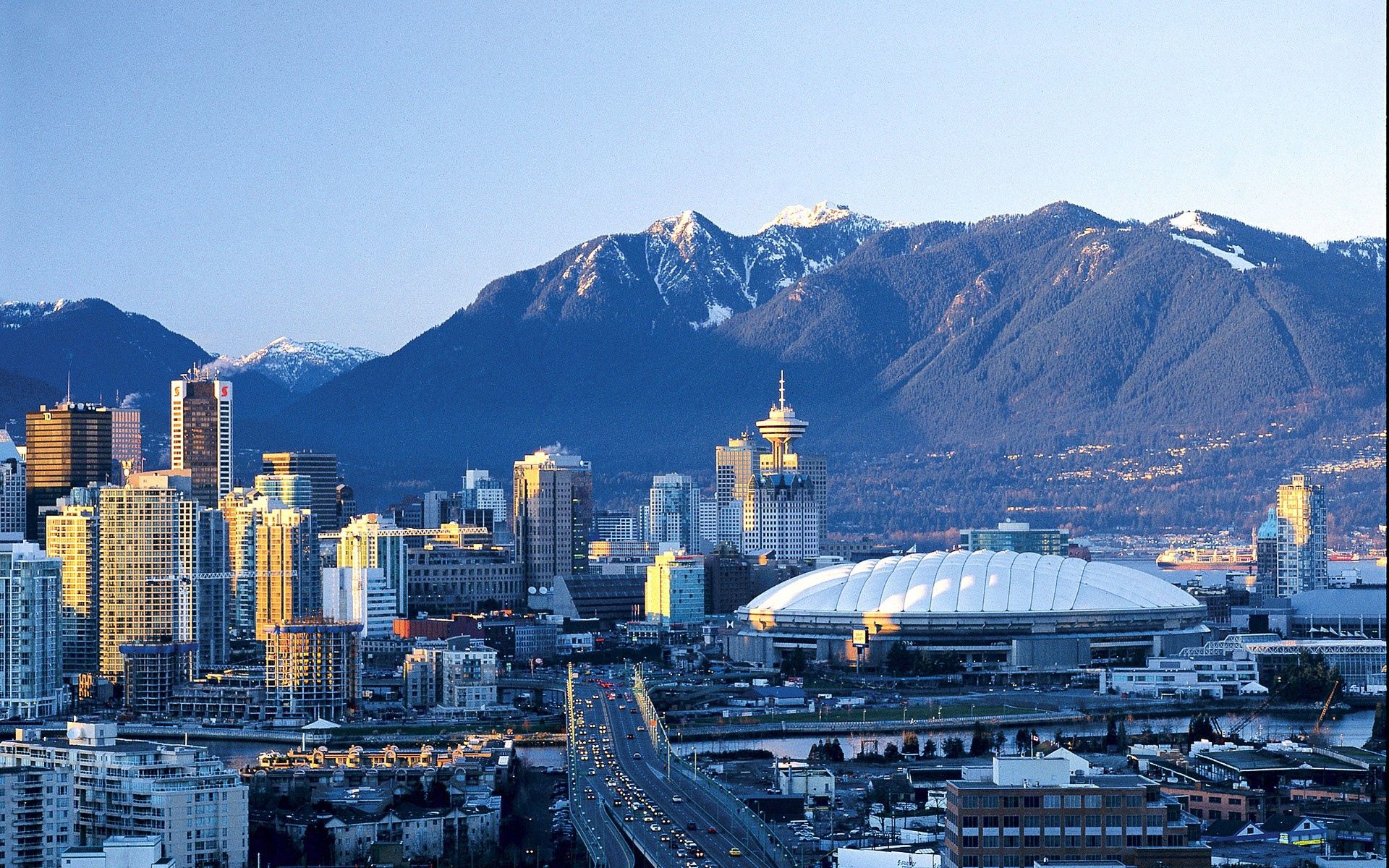 Handy-Wallpaper Städte, Stadt, Gebäude, Abend, Architektur, Vancouver kostenlos herunterladen.