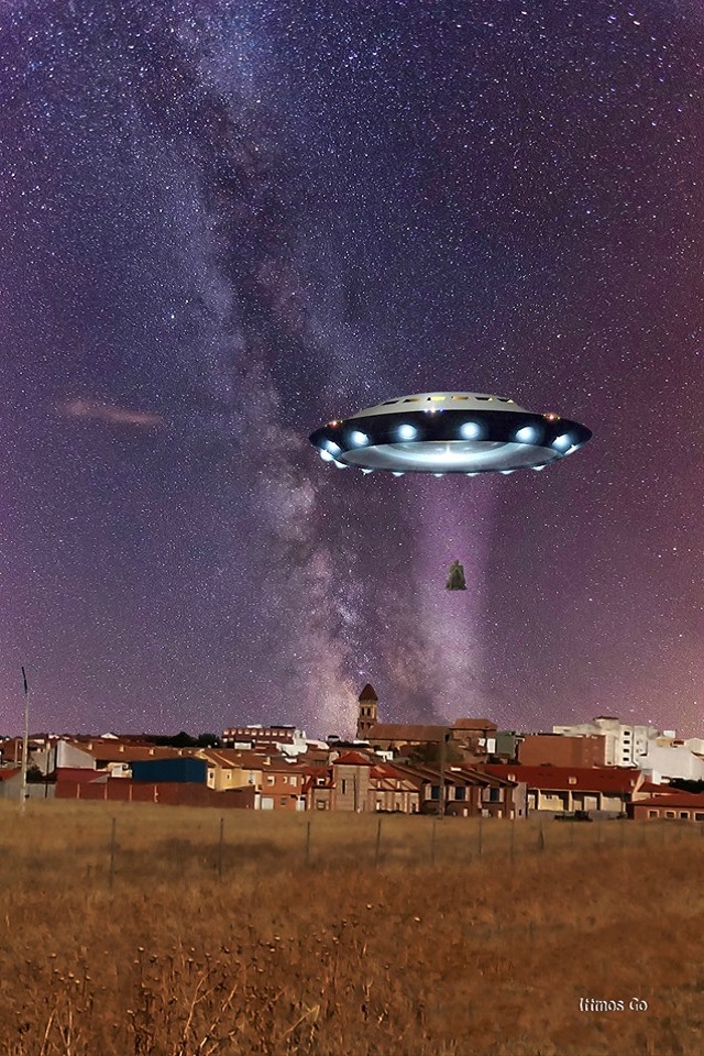 ufo, photography, manipulation, spain, abduction, town, night, stars