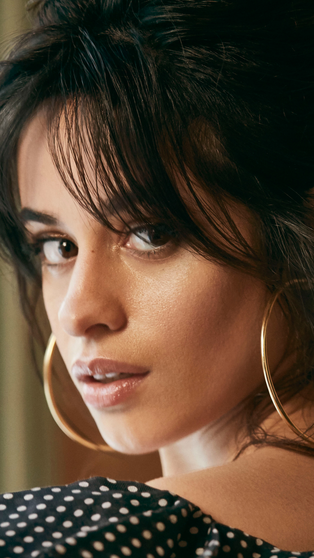 Download mobile wallpaper Music, Singer, Brown Eyes, Black Hair, Latina, Camila Cabello for free.