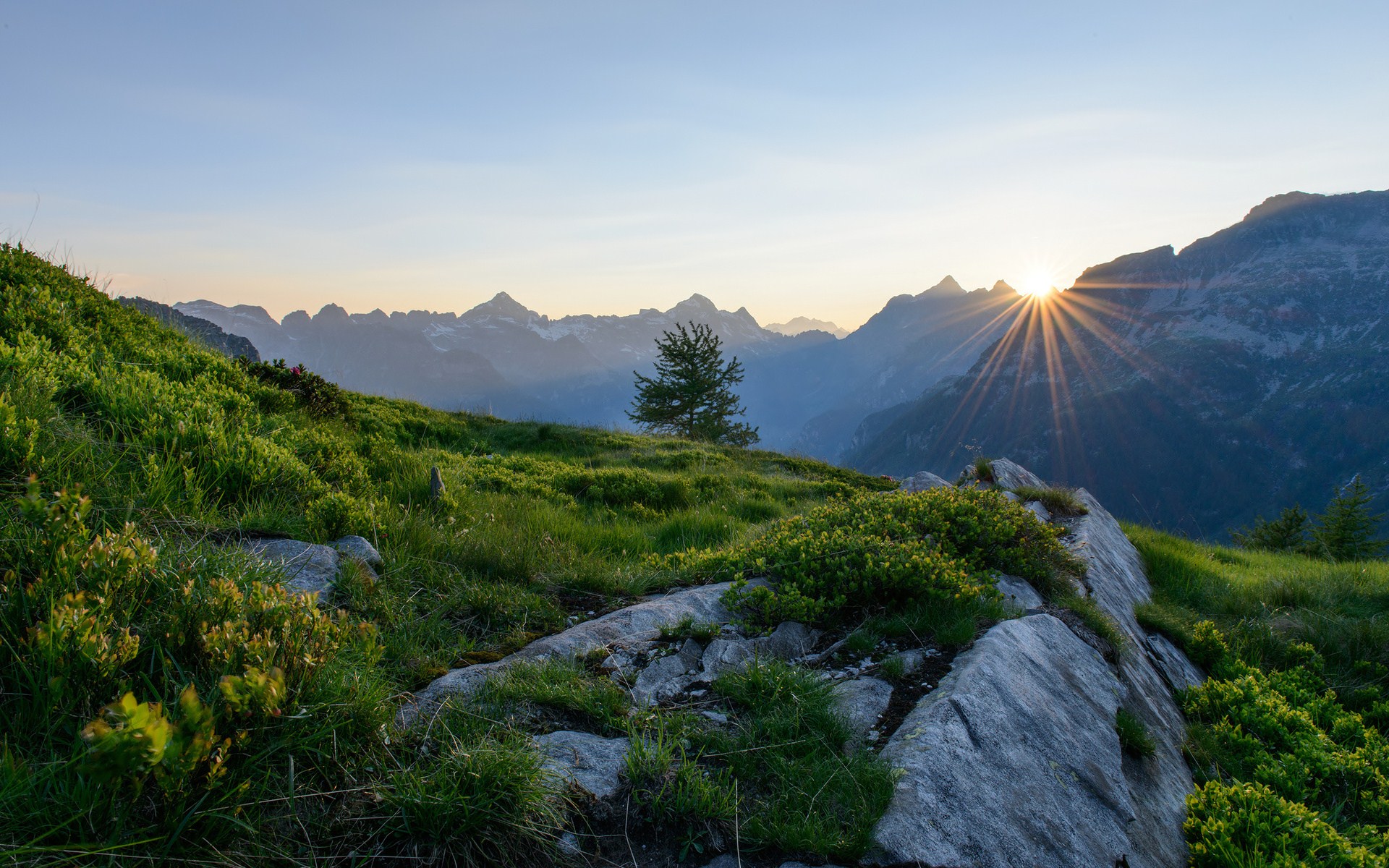 Handy-Wallpaper Alpen, Schweiz, Sonnenaufgang, Berge, Gebirge, Erde/natur kostenlos herunterladen.