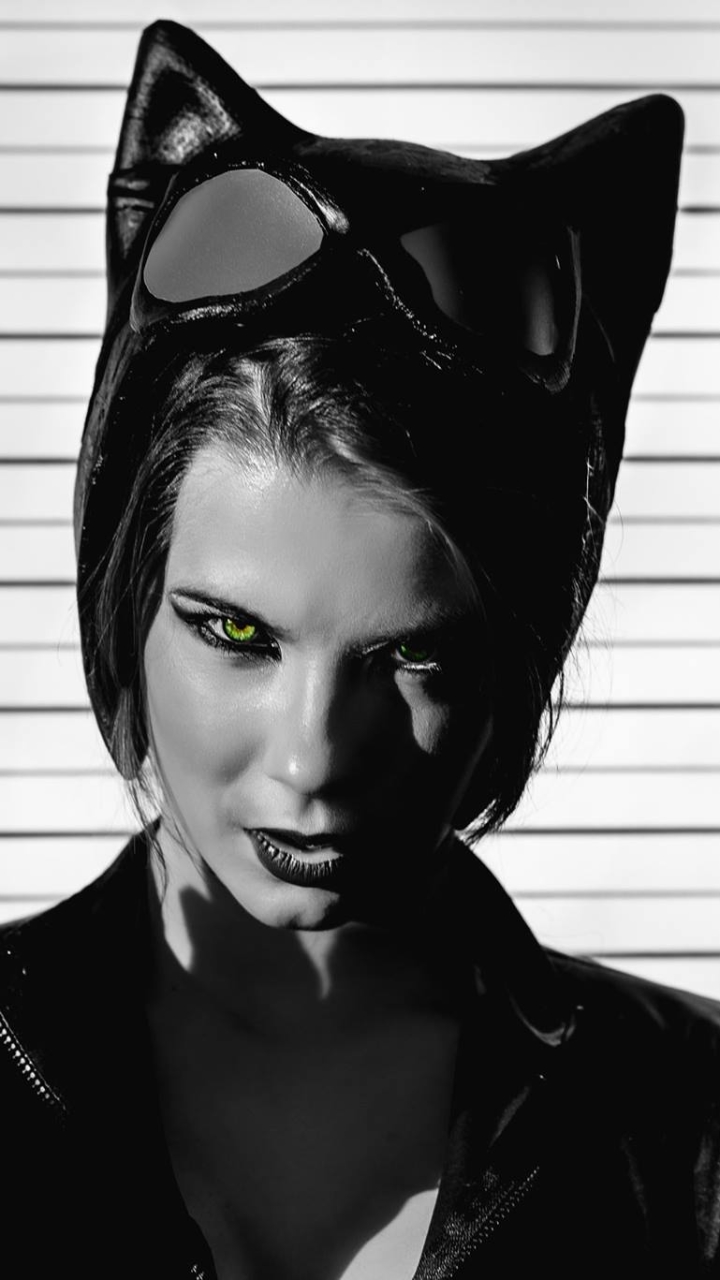 Download mobile wallpaper Catwoman, Women, Cosplay for free.