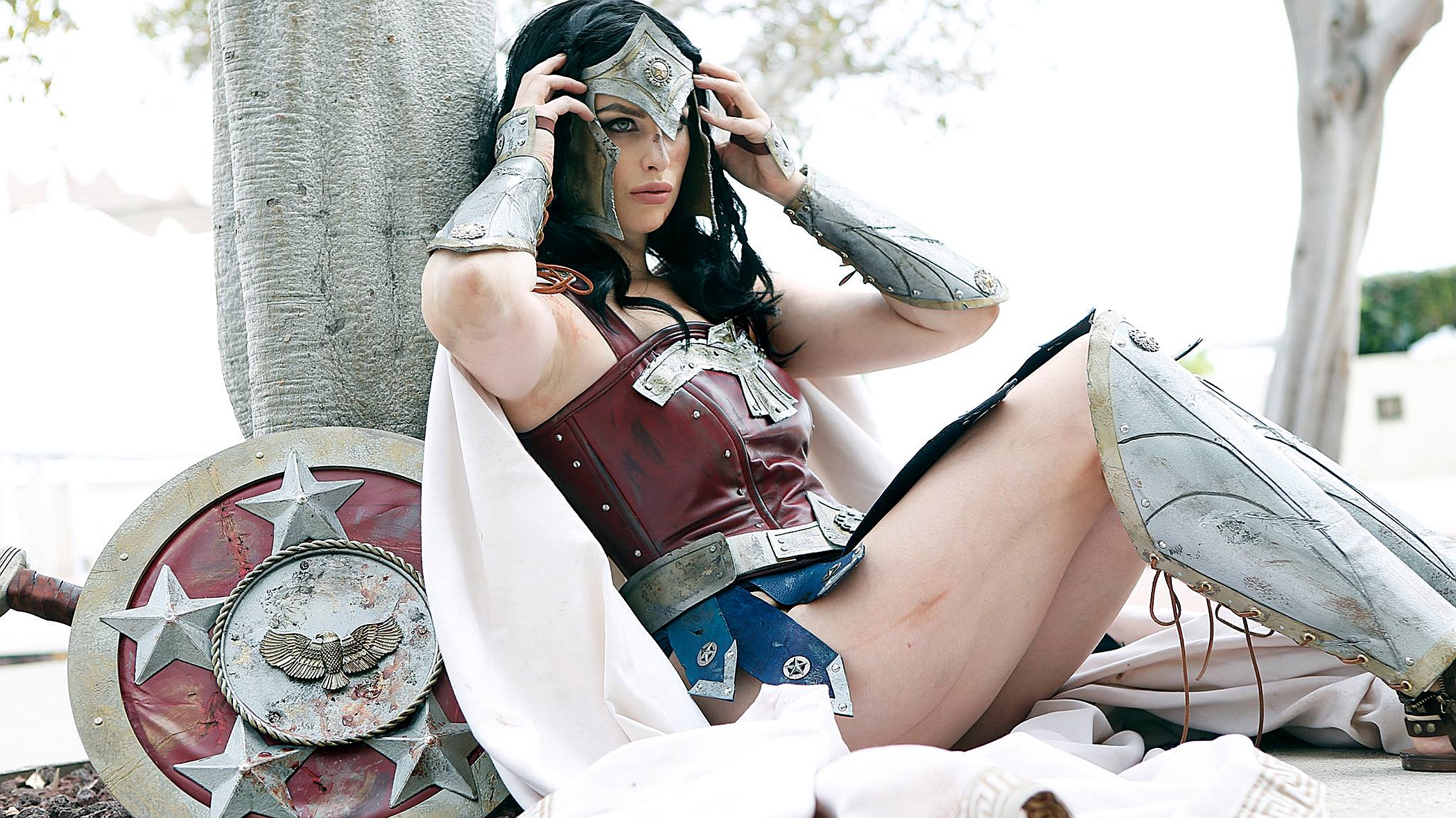 Laden Sie das Frauen, Wonderwoman, Cosplay-Bild kostenlos auf Ihren PC-Desktop herunter