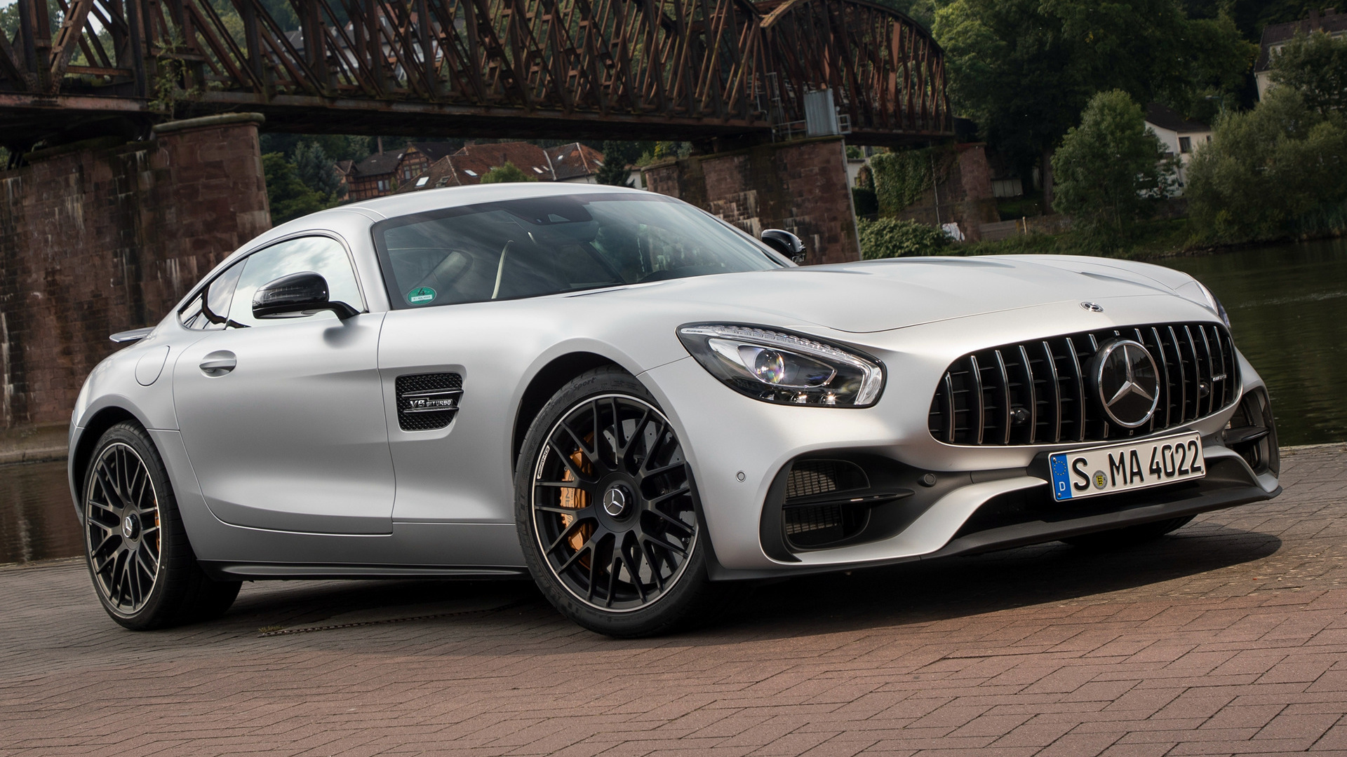 Download mobile wallpaper Car, Mercedes Benz, Fastback, Mercedes Amg Gt S, Vehicles, Silver Car, Coupé for free.
