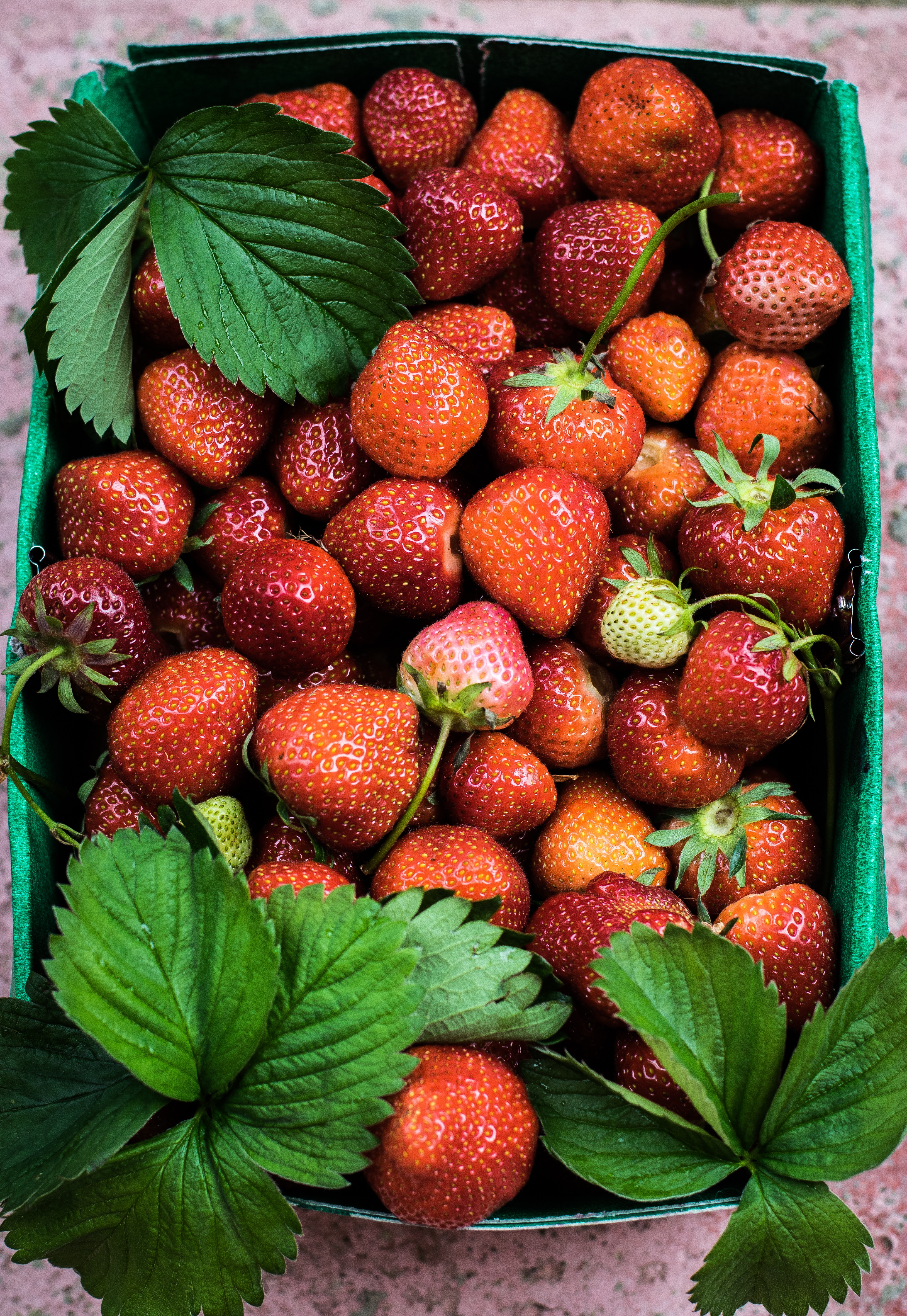 Laden Sie das Lebensmittel, Berries, Reif, Erdbeere, Sommer-Bild kostenlos auf Ihren PC-Desktop herunter
