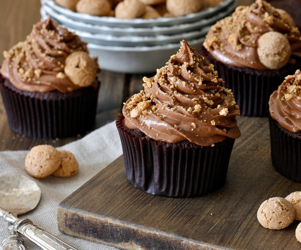 Laden Sie das Schokolade, Cupcake, Nahrungsmittel-Bild kostenlos auf Ihren PC-Desktop herunter