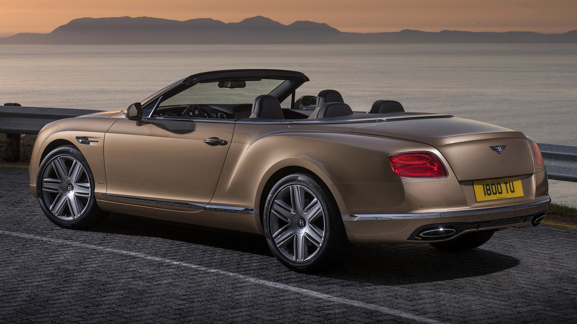 492153 Bildschirmschoner und Hintergrundbilder Bentley Continental Gt Cabrio auf Ihrem Telefon. Laden Sie  Bilder kostenlos herunter