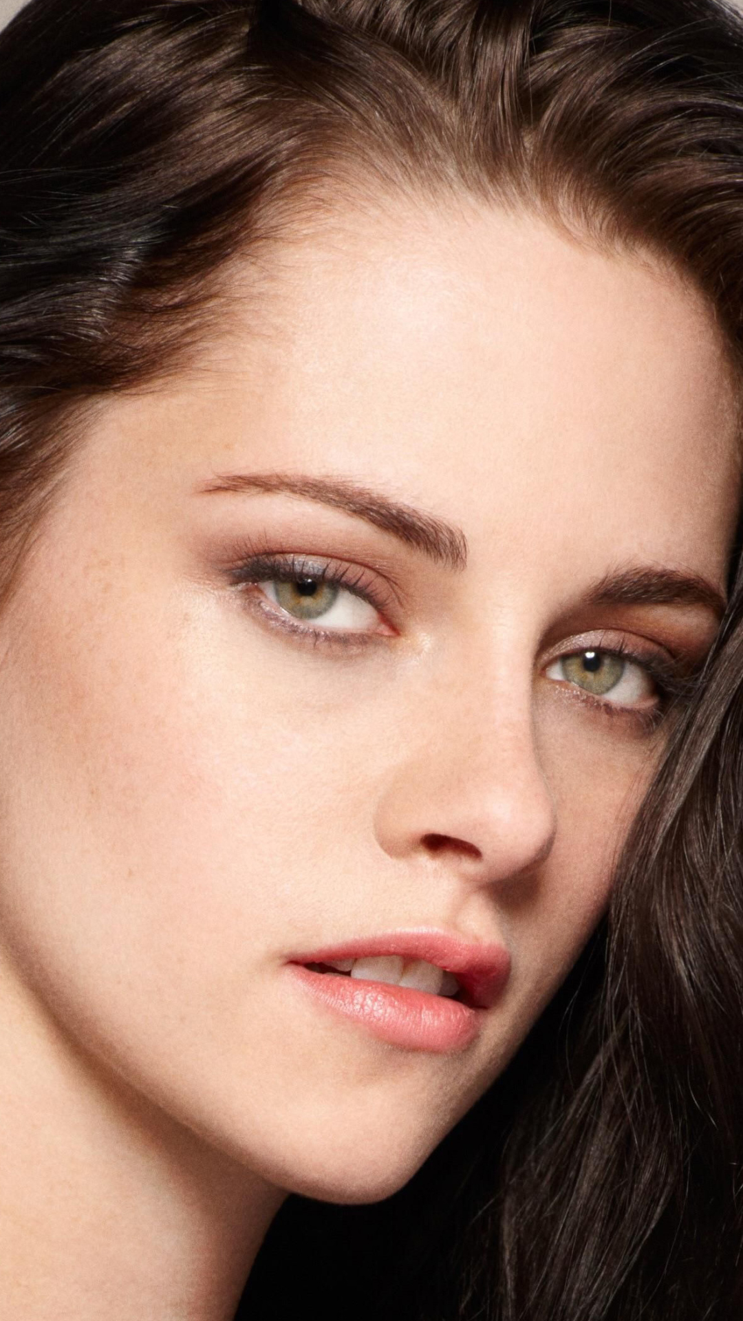 Descarga gratuita de fondo de pantalla para móvil de Kristen Stewart, Celebridades.