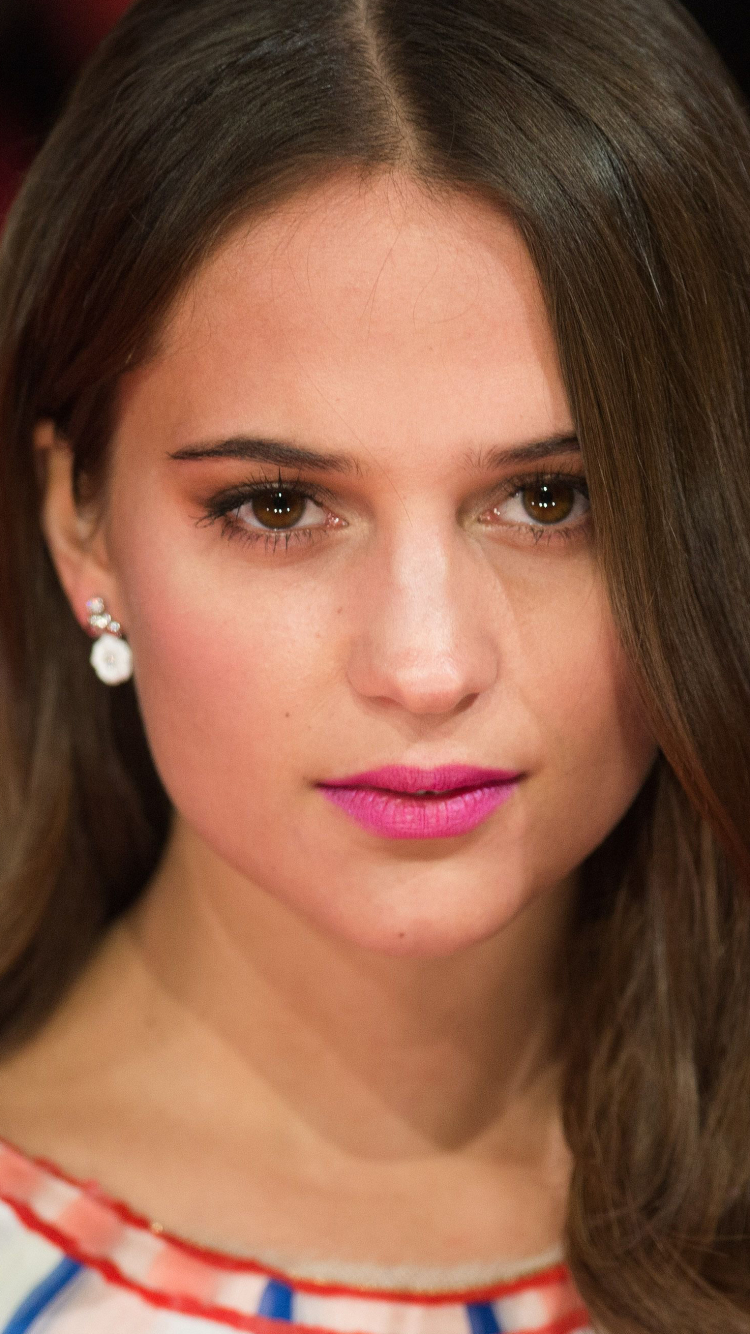 Baixar papel de parede para celular de Celebridade, Alicia Vikander gratuito.