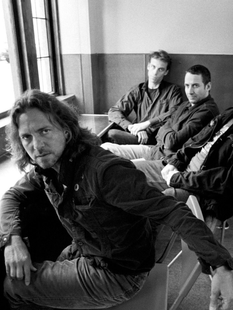 Download mobile wallpaper Music, Pearl Jam for free.