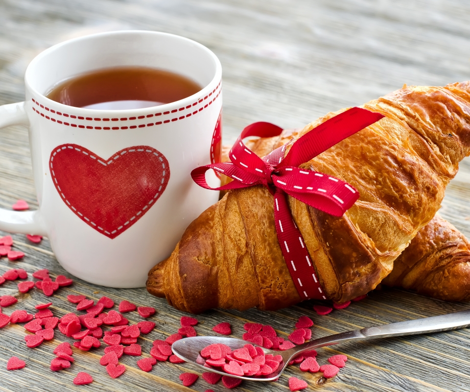Téléchargez gratuitement l'image Nourriture, Cœur, Thé, Croissant, Petit Déjeuner, Coeur, Tasse sur le bureau de votre PC
