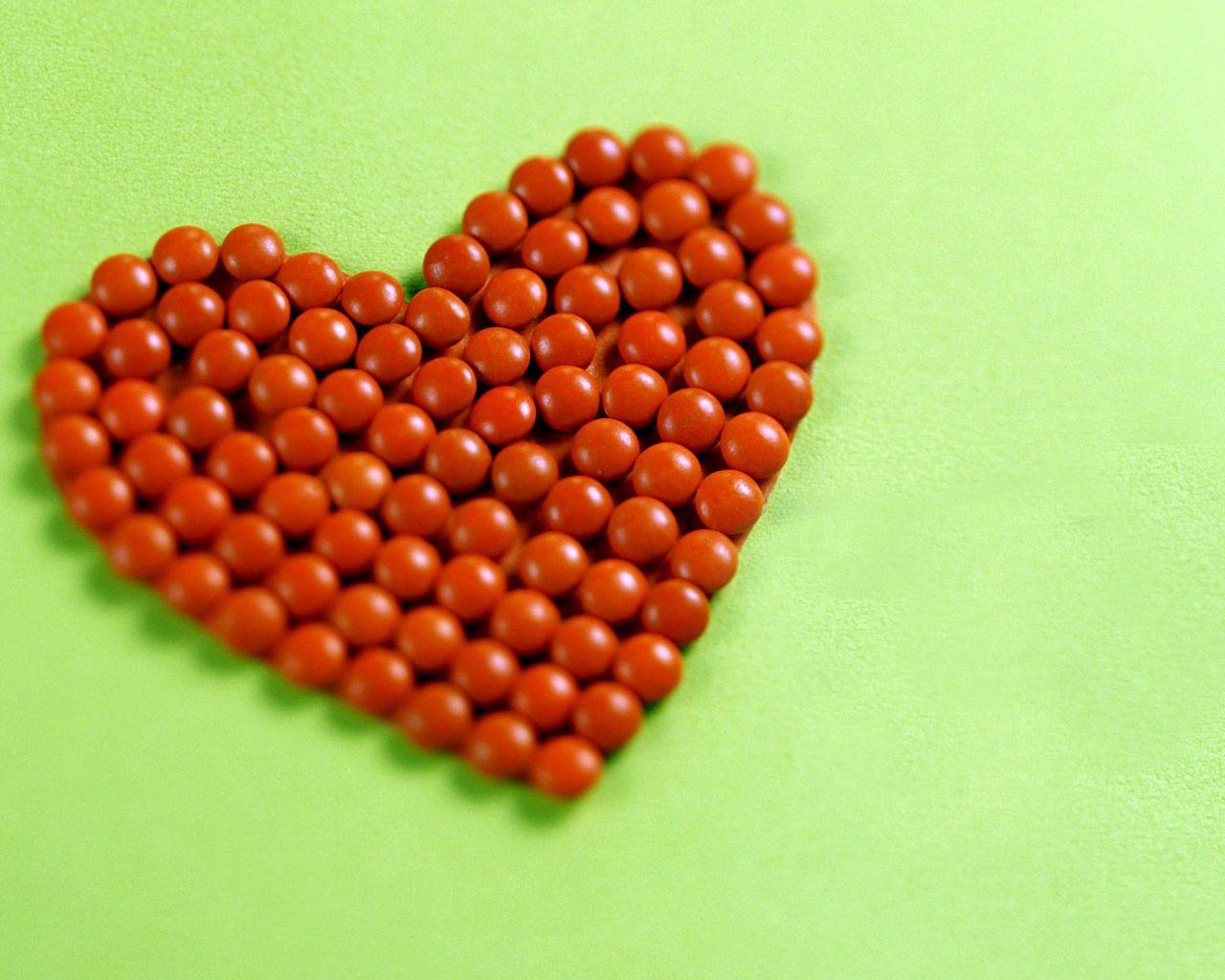 Download mobile wallpaper Bright, Background, Heart, Balls, Love for free.
