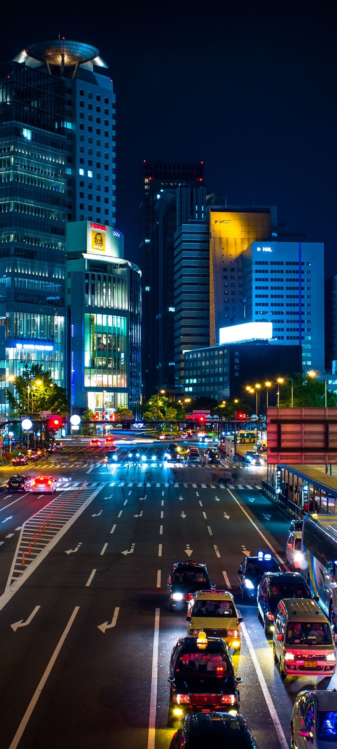 Скачать картинку Города, Ночь, Япония, Улица, Осака, Сделано Человеком в телефон бесплатно.
