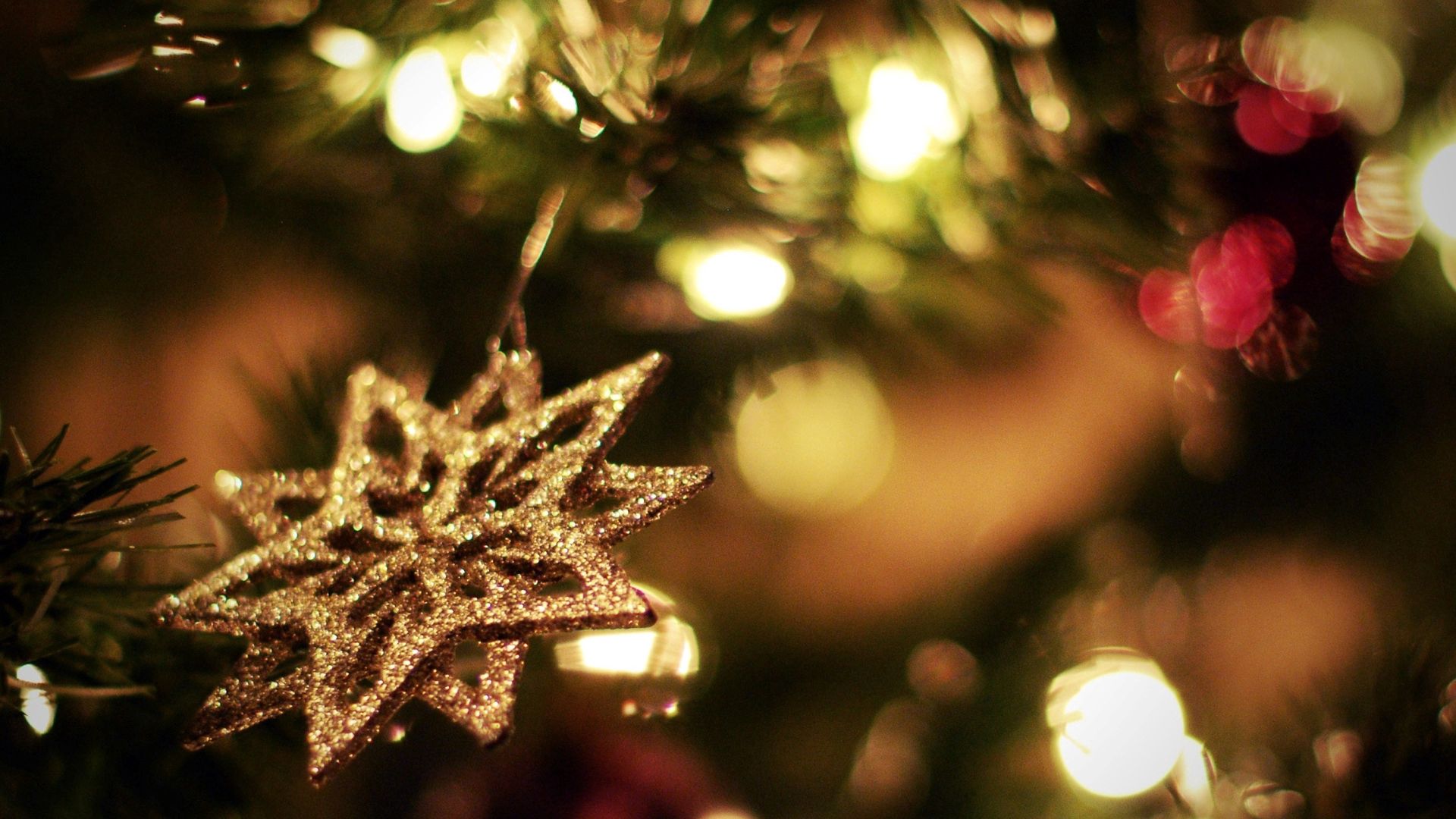 Download mobile wallpaper Snowflake, Decoration, Holidays, Light, Light Coloured, Bright for free.
