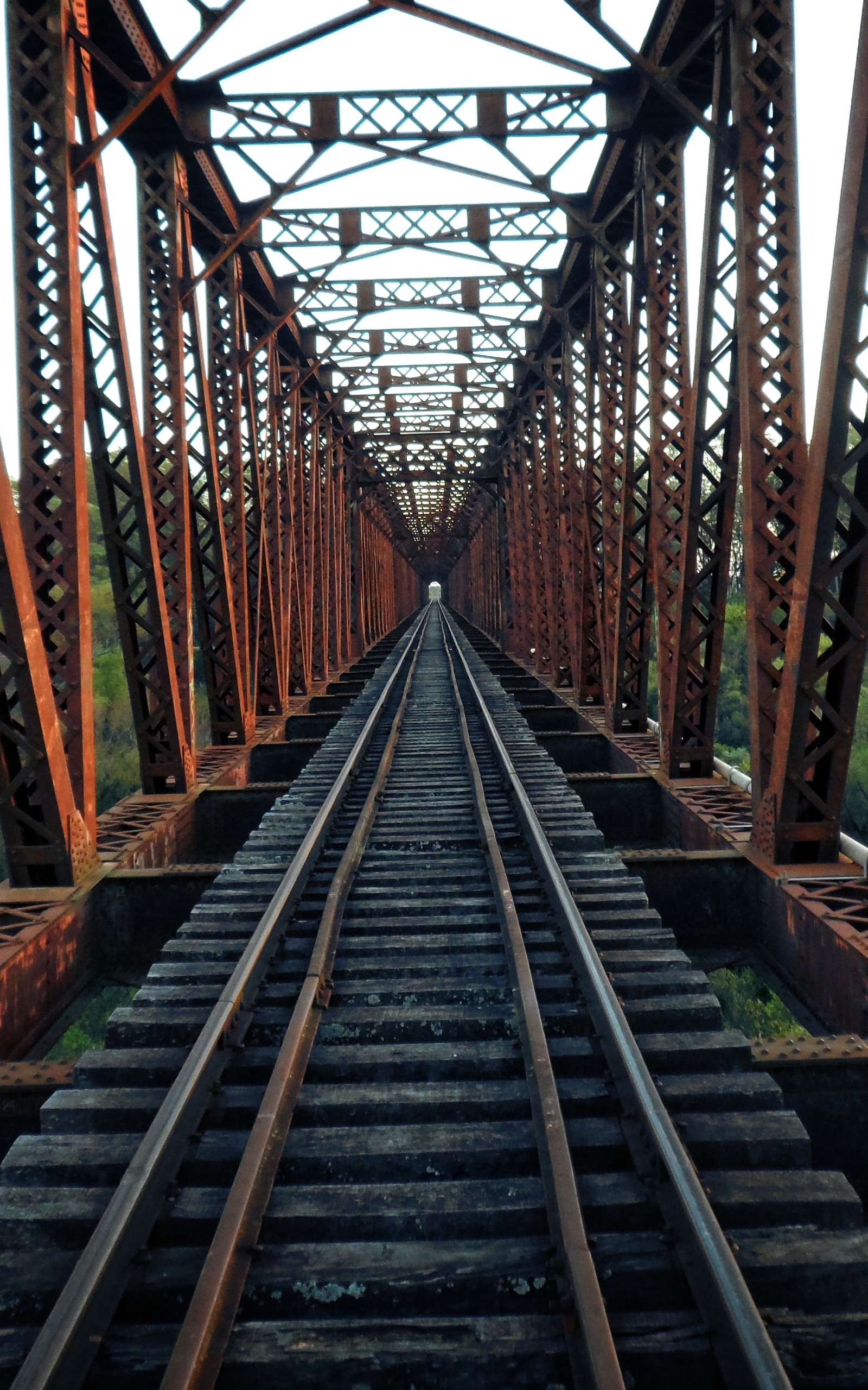 Download mobile wallpaper Bridge, Railroad, Man Made for free.