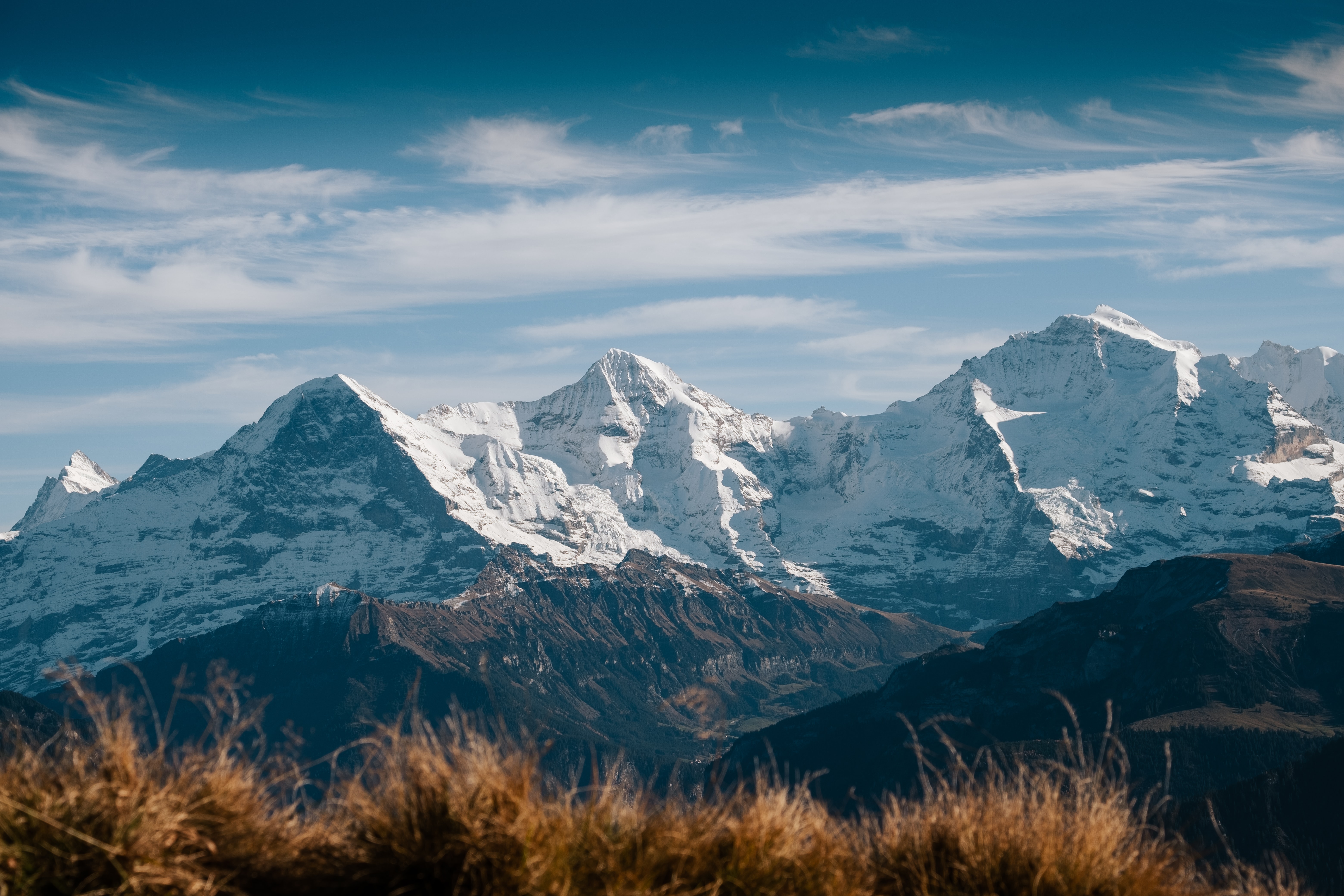 Descarga gratis la imagen Montaña, Hierba, Nieve, Naturaleza, Paisaje en el escritorio de tu PC