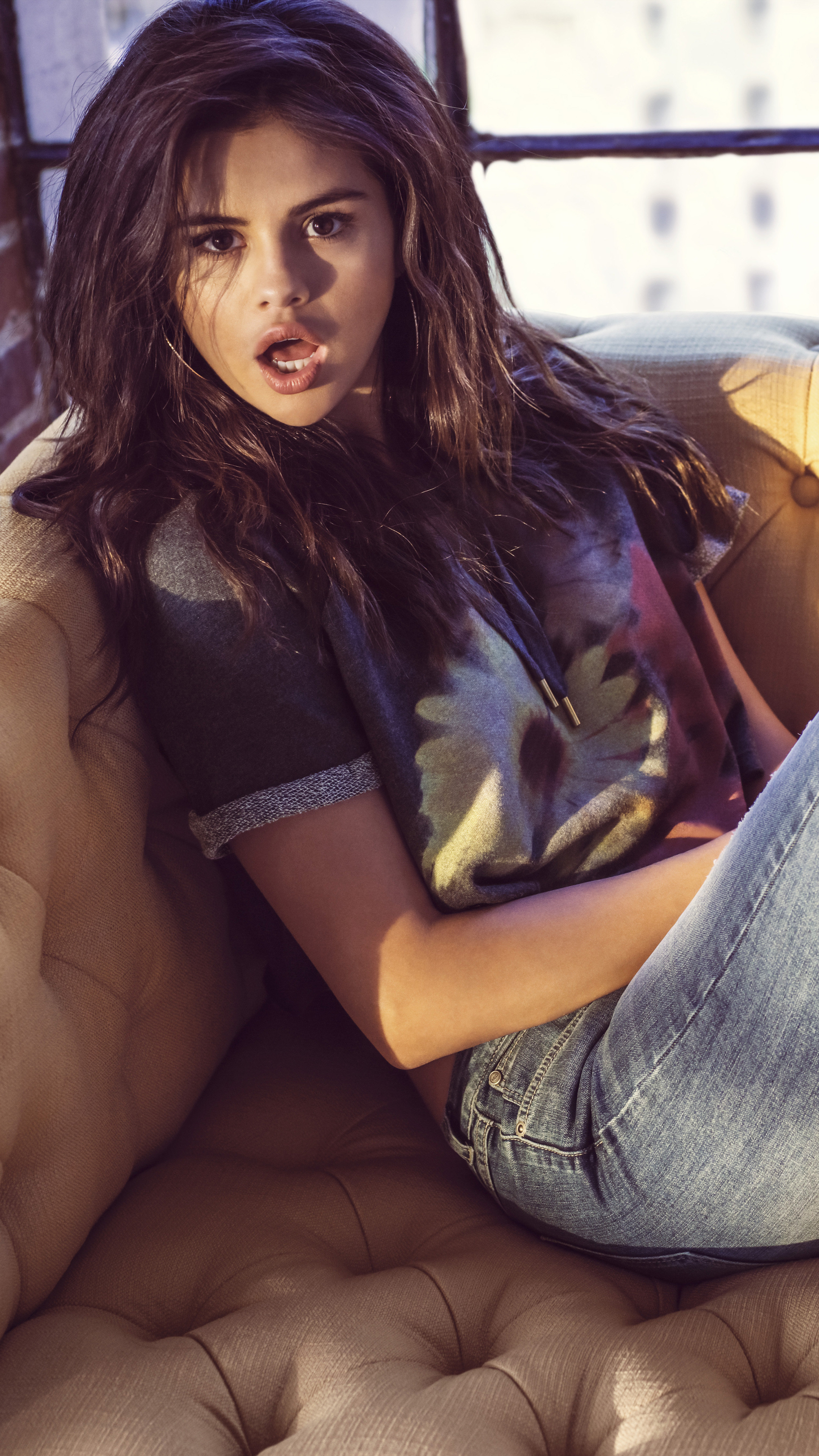 Download mobile wallpaper Music, Selena Gomez for free.