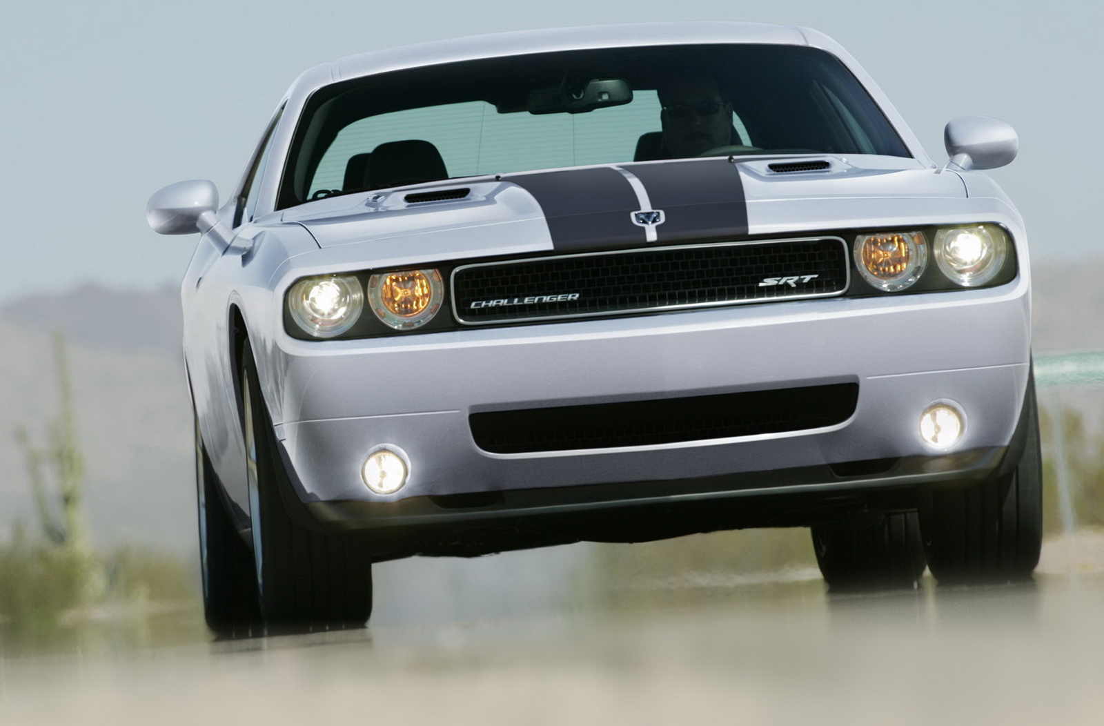 Download mobile wallpaper Dodge Challenger Srt8, Dodge, Vehicles for free.