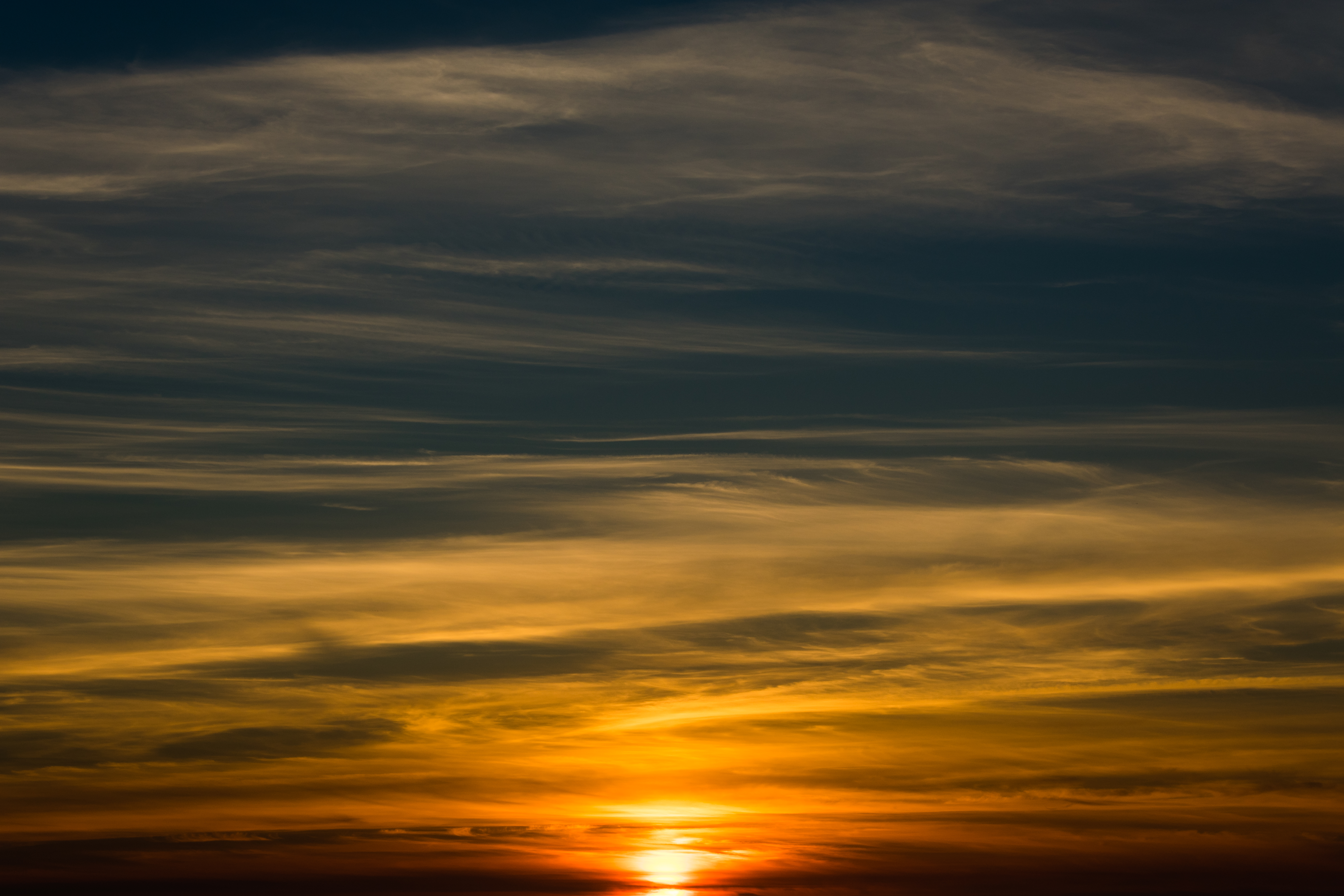 Download mobile wallpaper Clouds, Sunset, Sun, Nature, Sky for free.