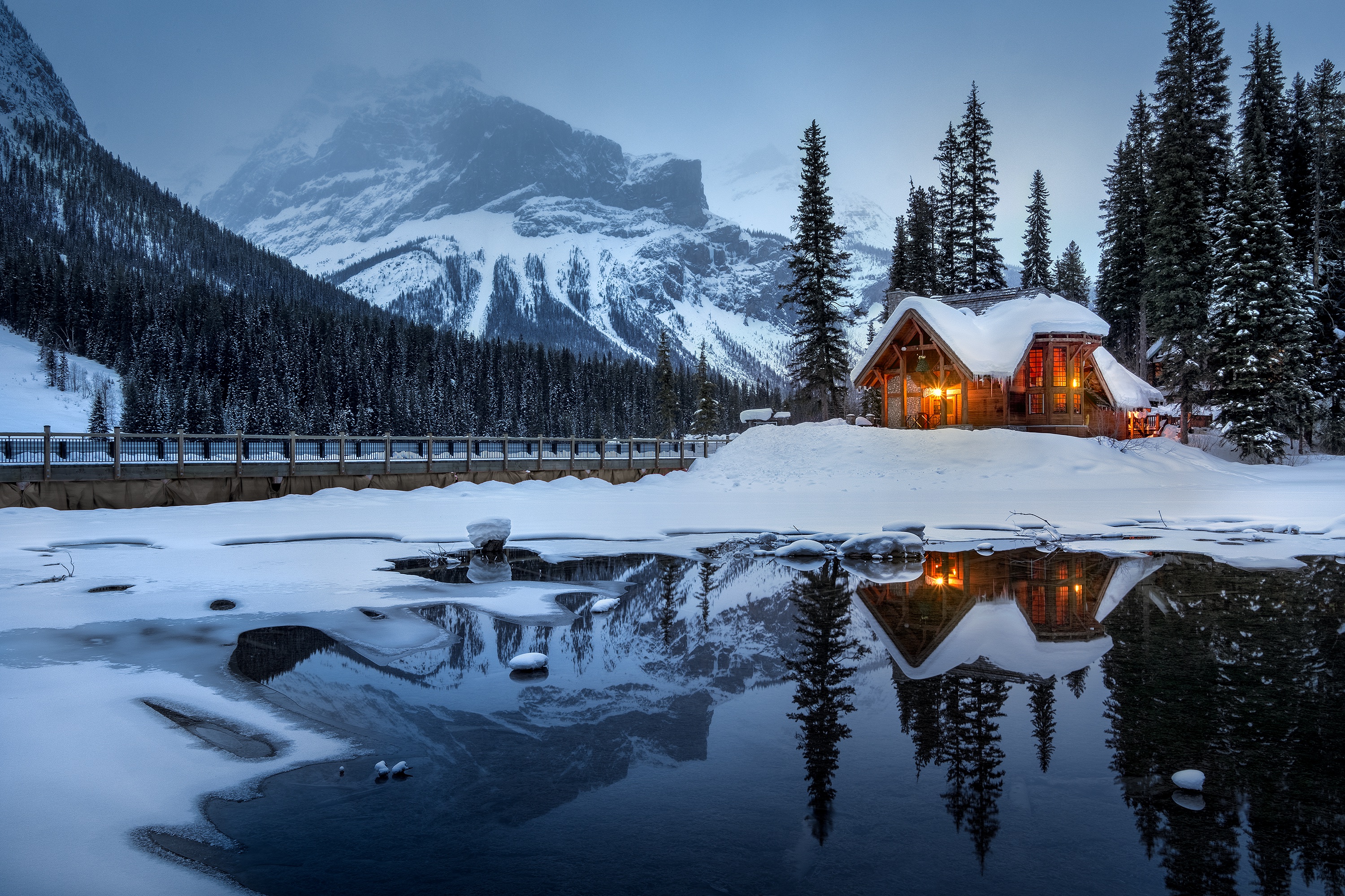 snow, beautiful landscape, nature, lodge, mountains, lake, small house