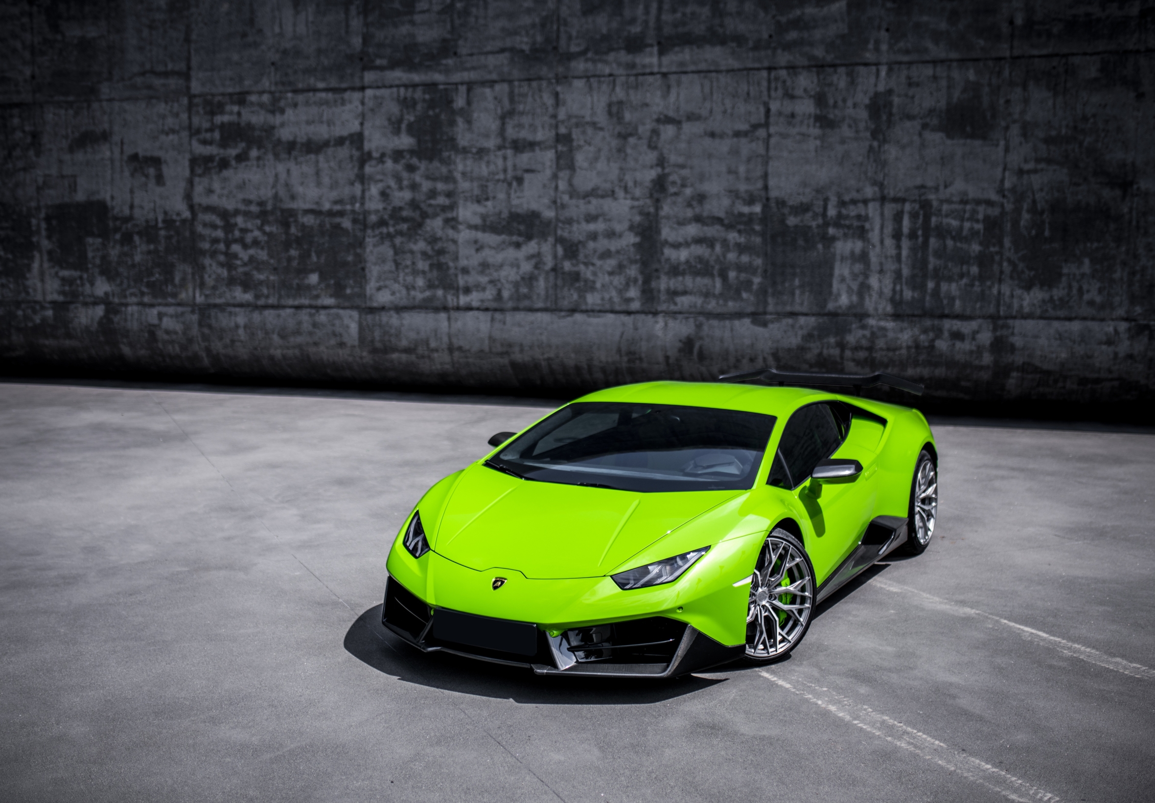 Téléchargez des papiers peints mobile Lamborghini, Supercar, Lamborghini Huracan, Véhicules, Voiture Verte gratuitement.