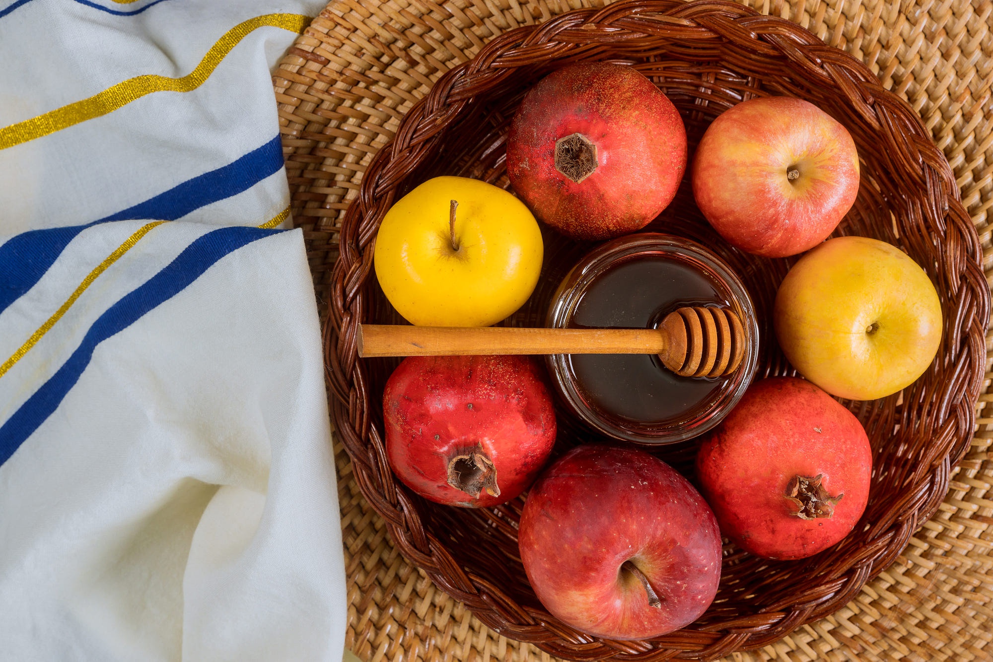 Download mobile wallpaper Fruits, Food, Apple, Fruit, Honey, Pomegranate for free.