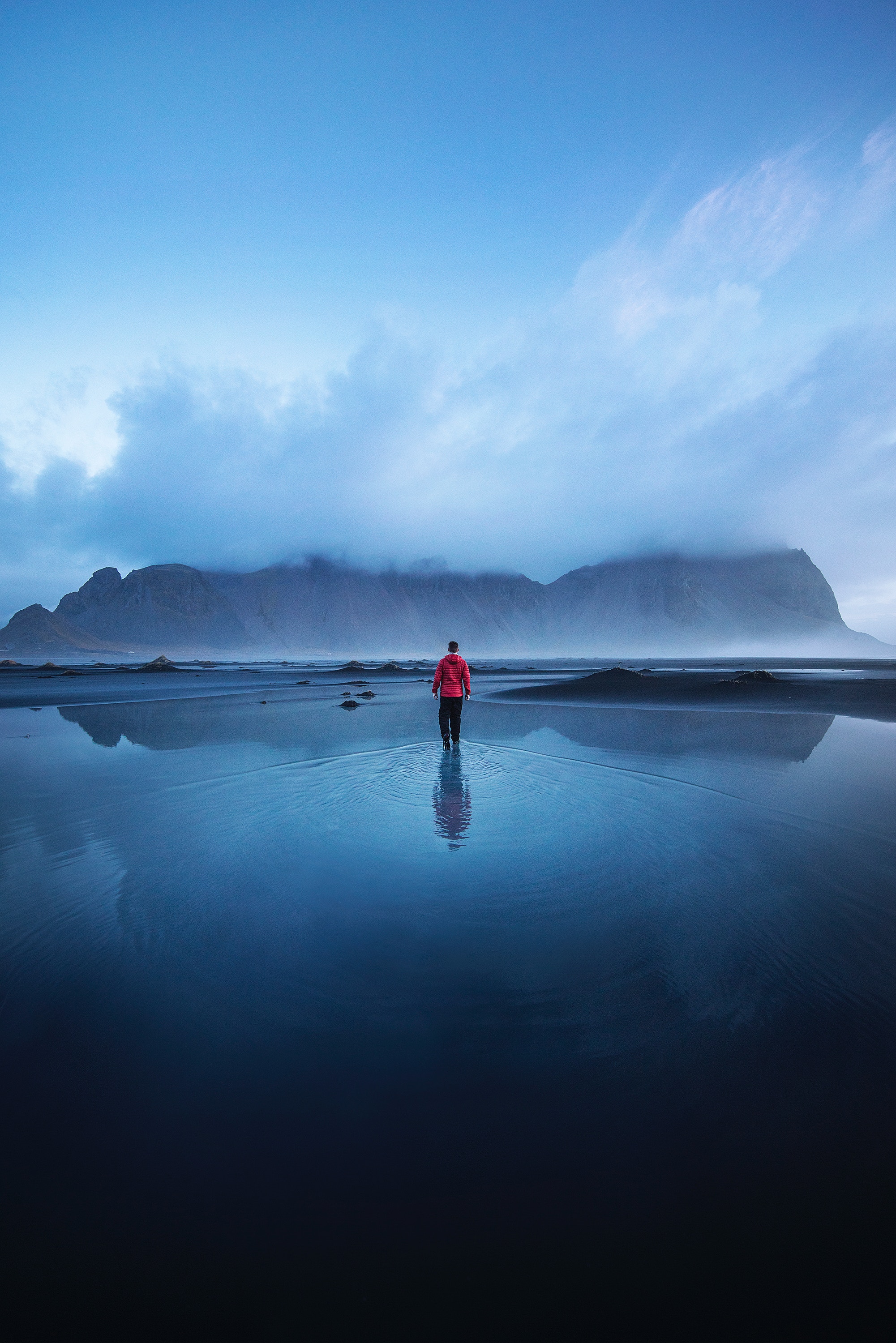 79035 завантажити шпалери природа, гора, озеро, самота, самоті, туман, самотність, ісландія - заставки і картинки безкоштовно