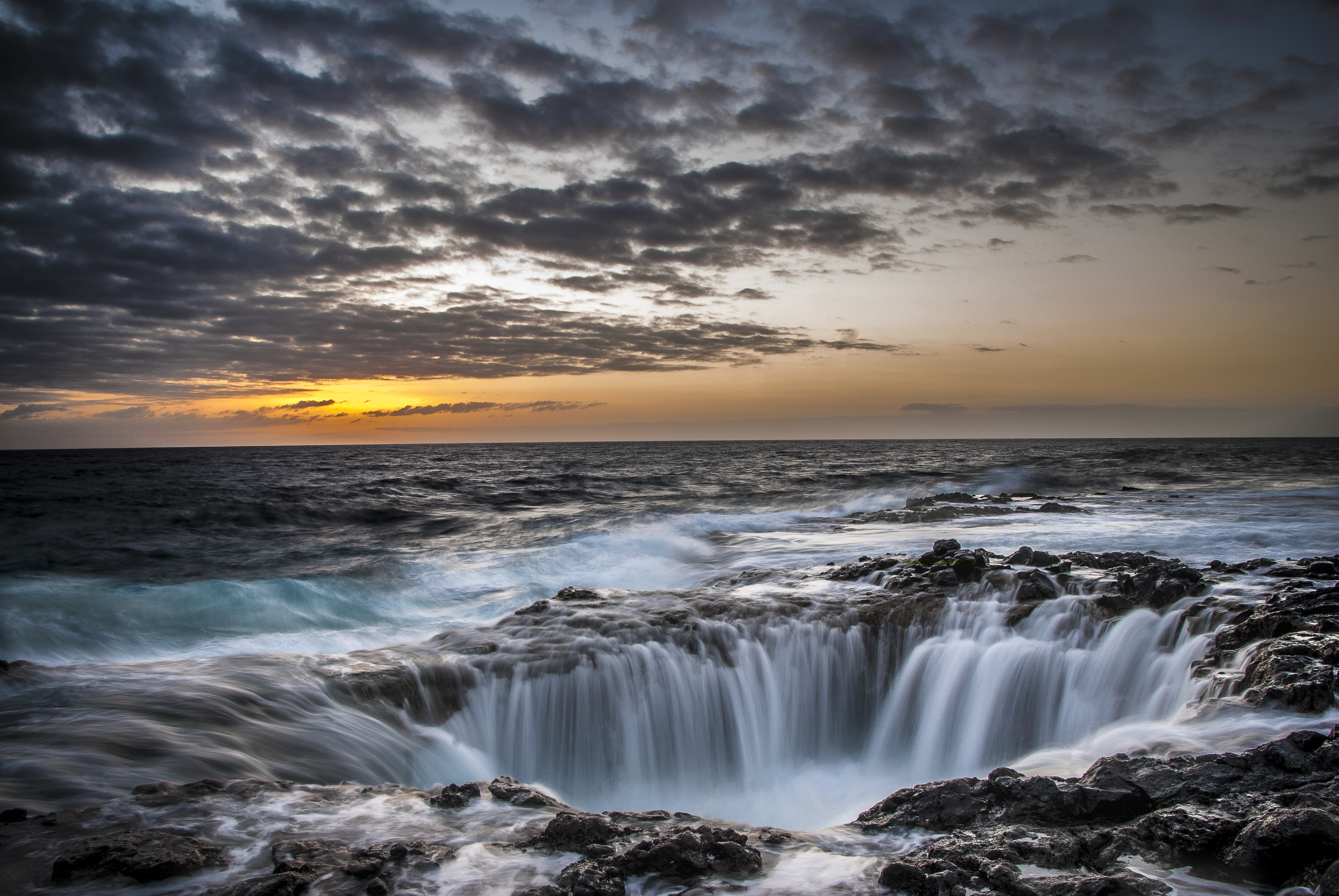 Free download wallpaper Nature, Sunset, Sky, Horizon, Ocean, Earth on your PC desktop