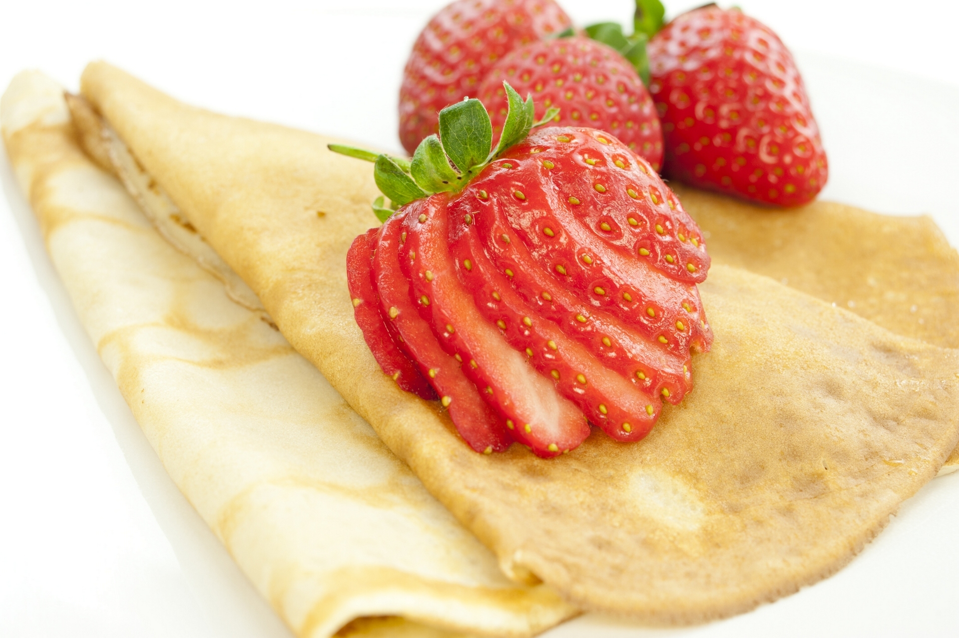Download mobile wallpaper Food, Strawberry, Crêpe for free.