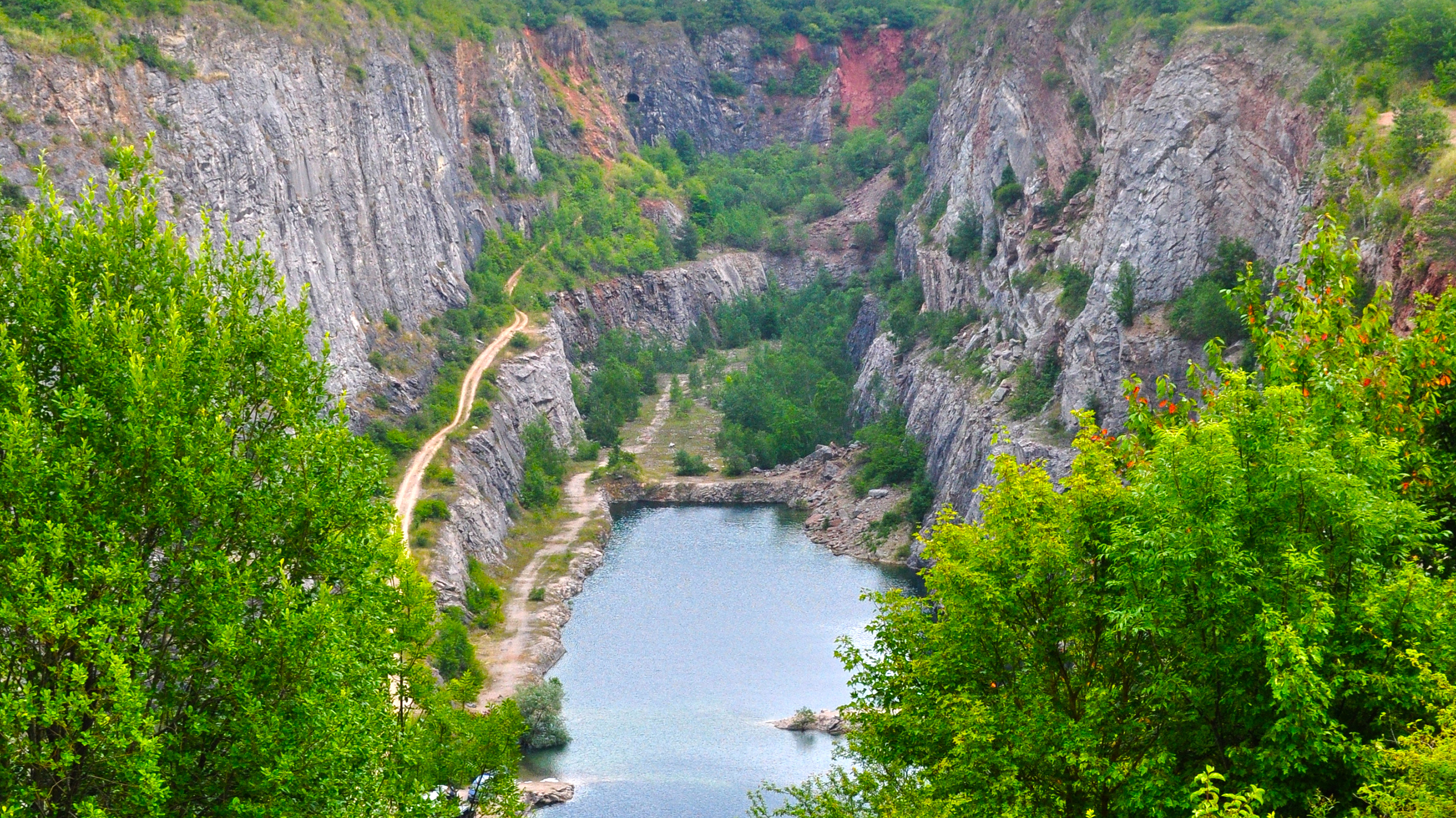 Скачати мобільні шпалери Земля, Долина безкоштовно.