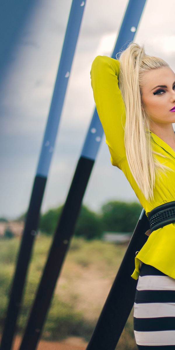 Australian Female Blond Rapper Desktop wallpaper: Music, Iggy Azalea, Australian, Blonde, Rapper ...