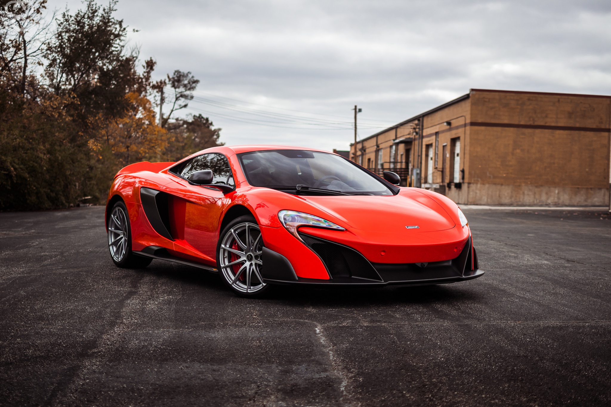 Descarga gratuita de fondo de pantalla para móvil de Mclaren, Superdeportivo, Vehículos, Mclaren 675Lt.