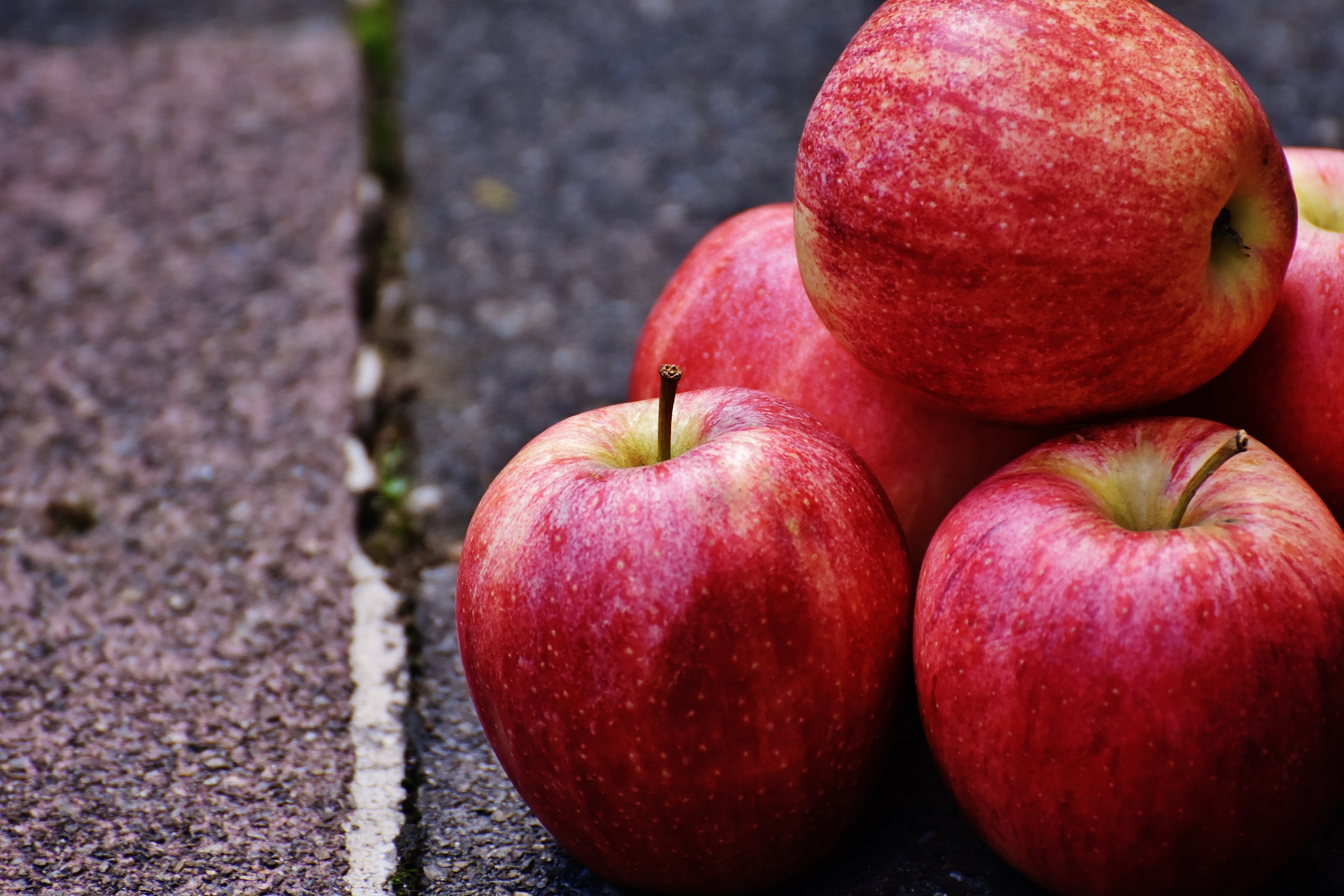 58655 скачать картинку яблоки, фрукты, еда, спелый - обои и заставки бесплатно