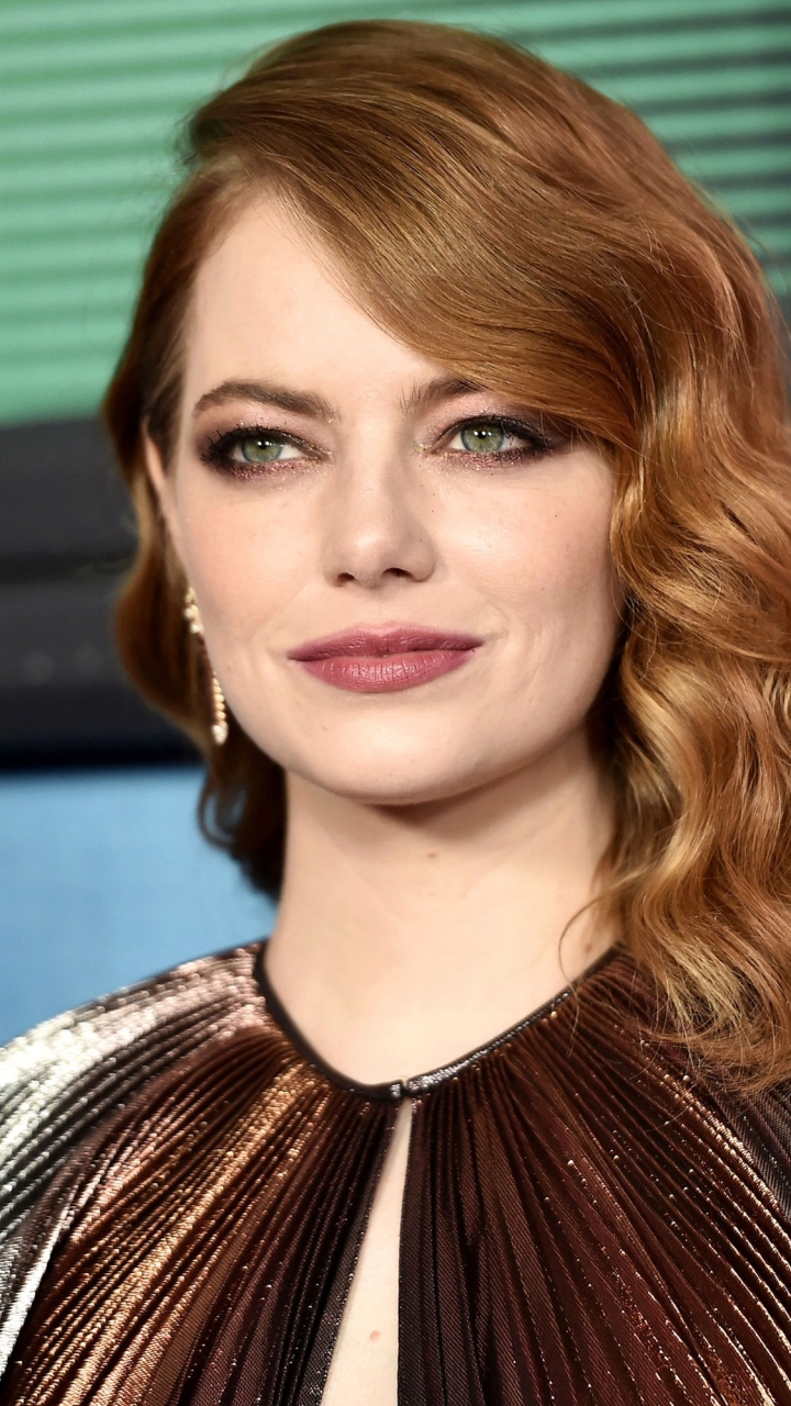 Download mobile wallpaper Emma Stone, Redhead, Green Eyes, American, Celebrity, Actress, Lipstick for free.