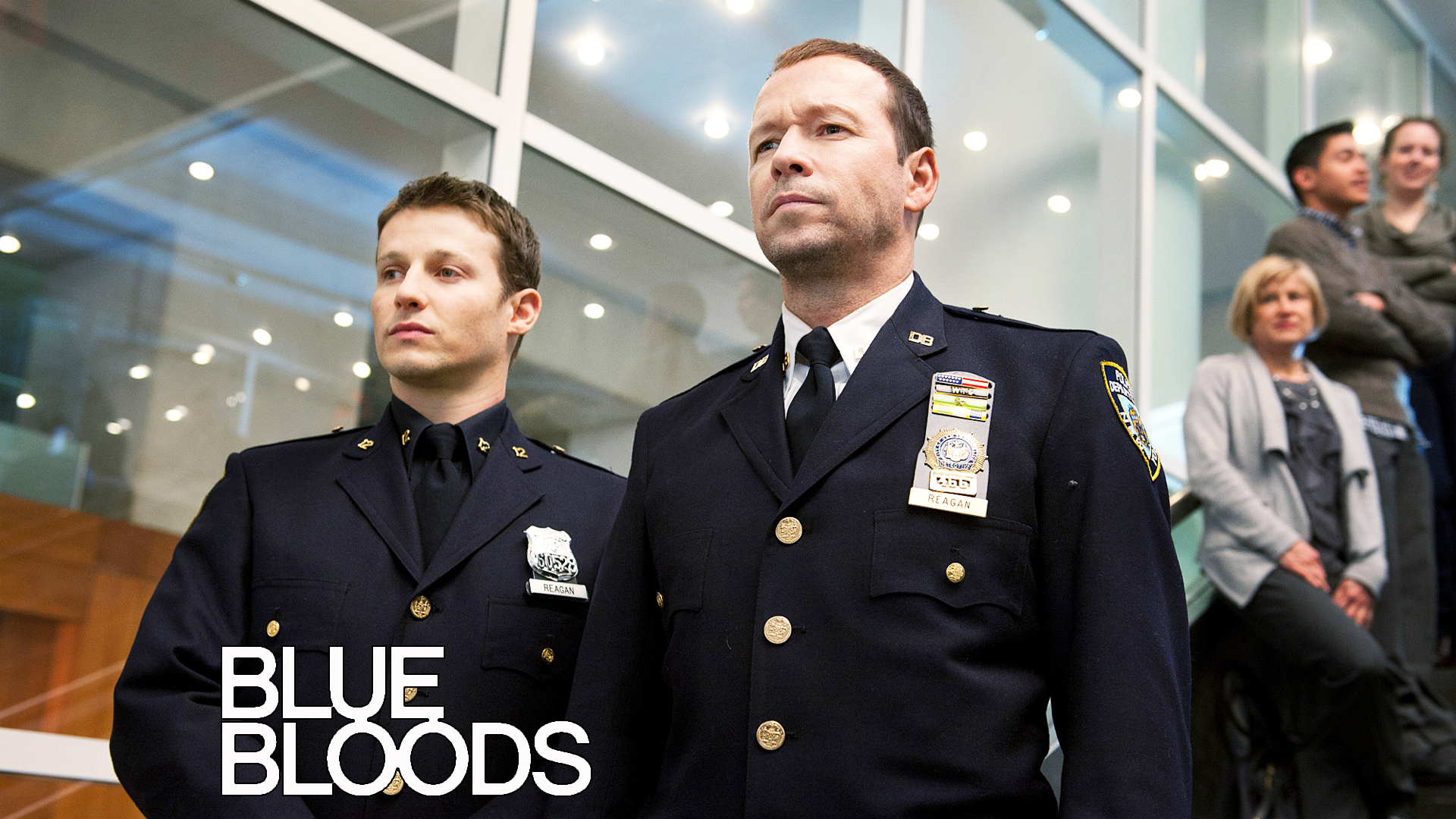 Die besten Blue Bloods: Crime Scene New York-Hintergründe für den Telefonbildschirm