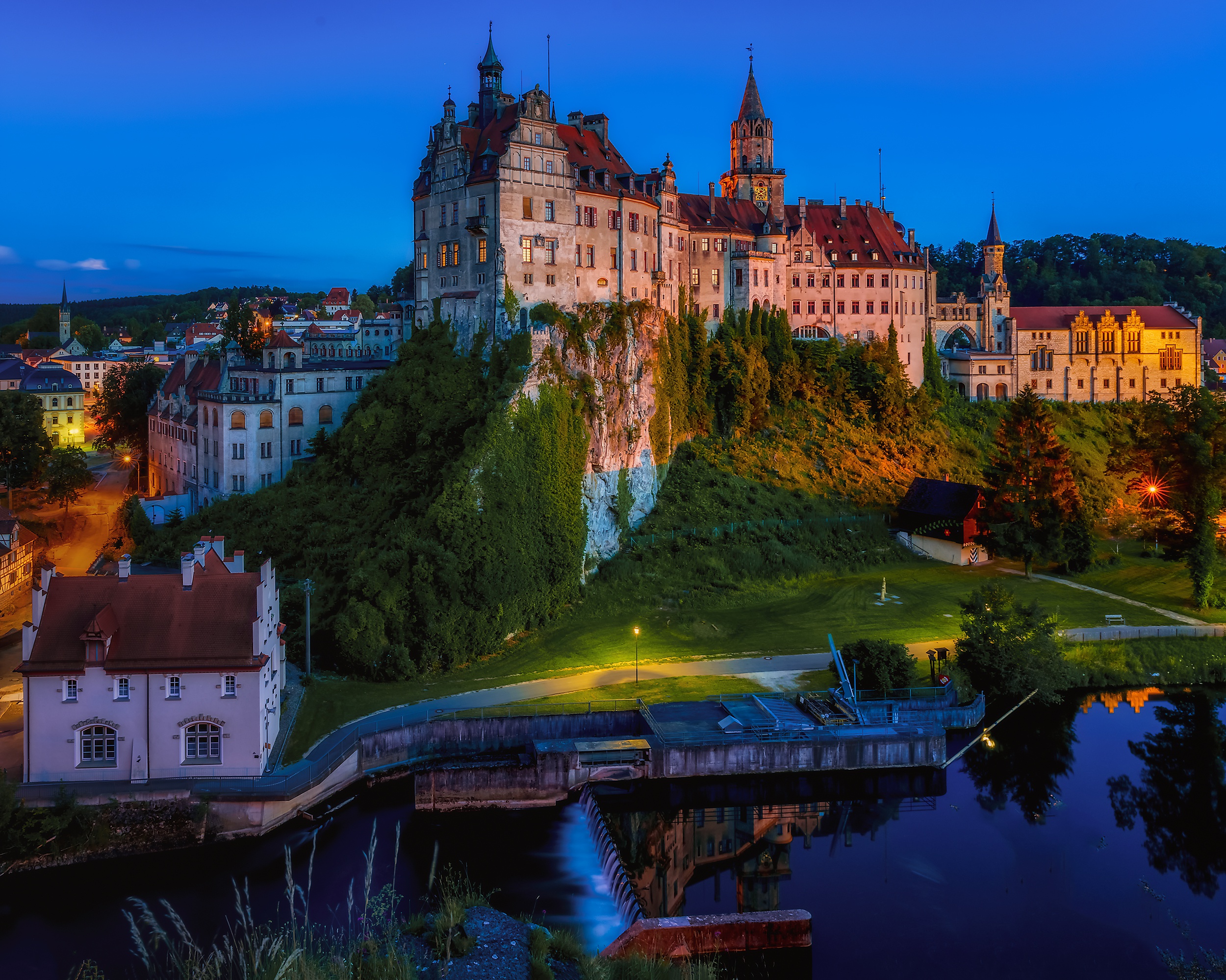 Download mobile wallpaper Castles, City, River, Germany, Man Made, Sigmaringen Castle for free.
