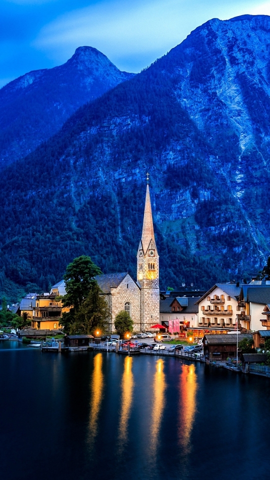Download mobile wallpaper Mountain, Lake, Hallstatt, Man Made, Towns for free.