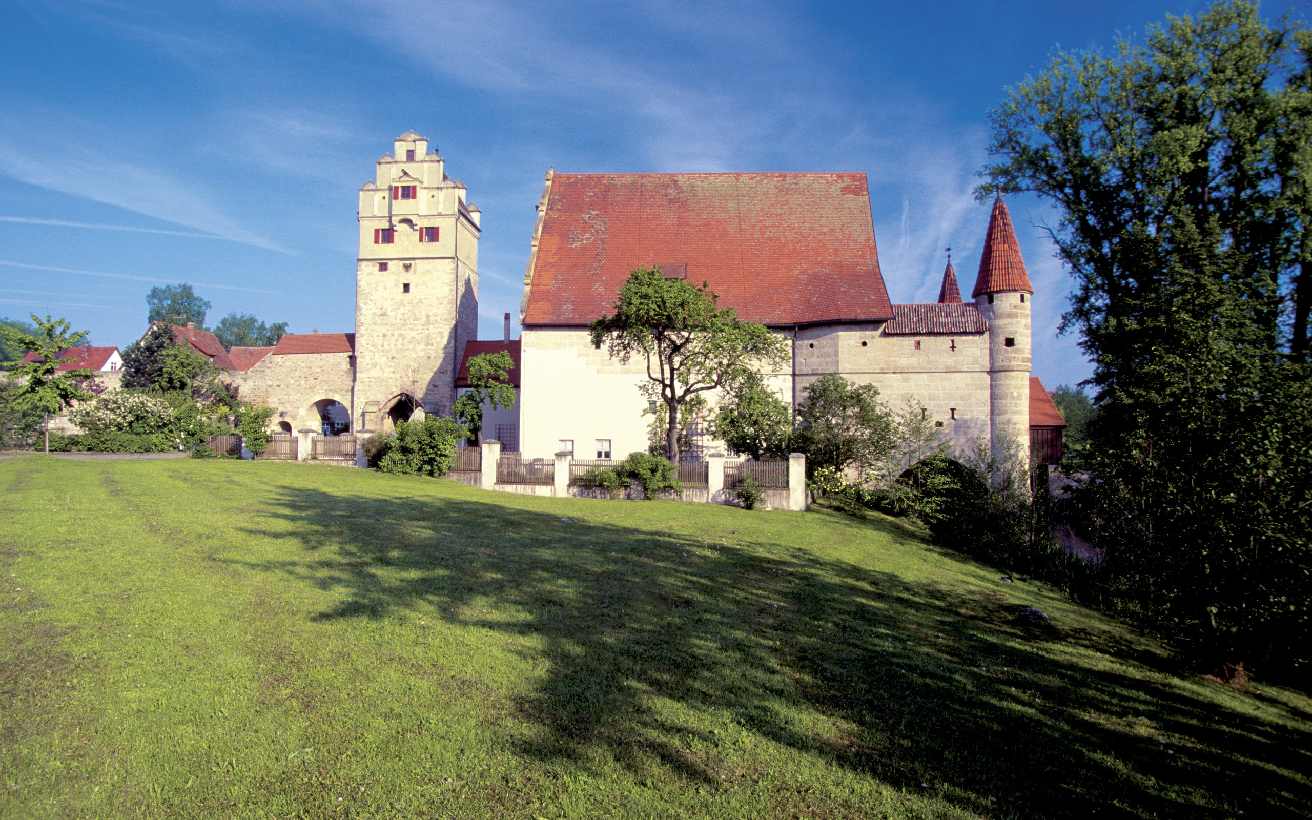 Laden Sie das Schlösser, Menschengemacht, Schloss-Bild kostenlos auf Ihren PC-Desktop herunter