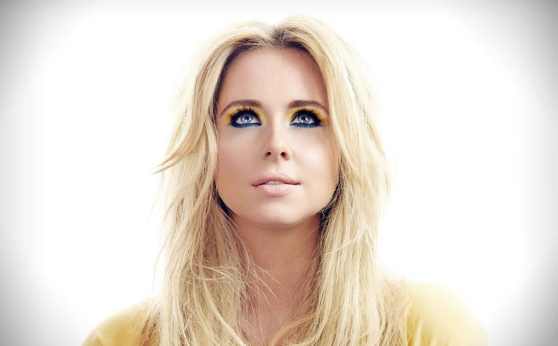 Descargar fondos de escritorio de Diana Vickers HD