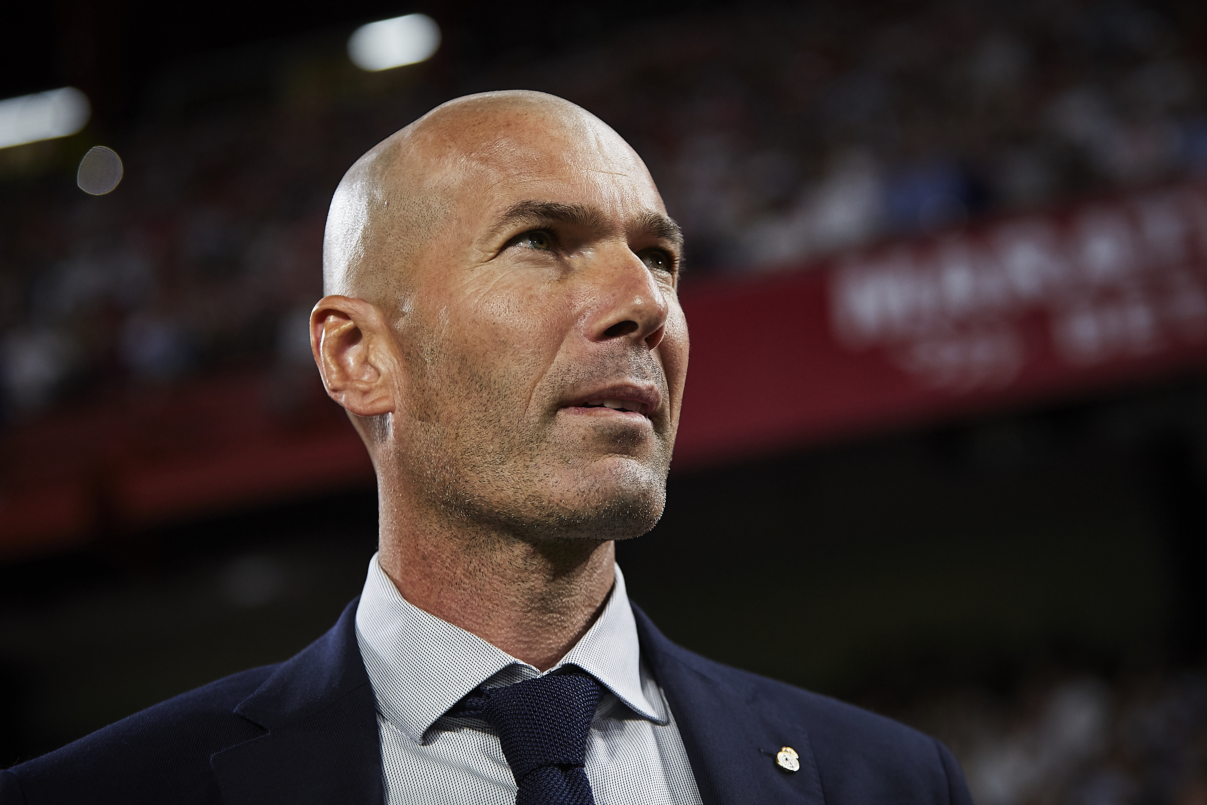Free download wallpaper Sports, Soccer, French, Real Madrid C F, Zinedine Zidane on your PC desktop