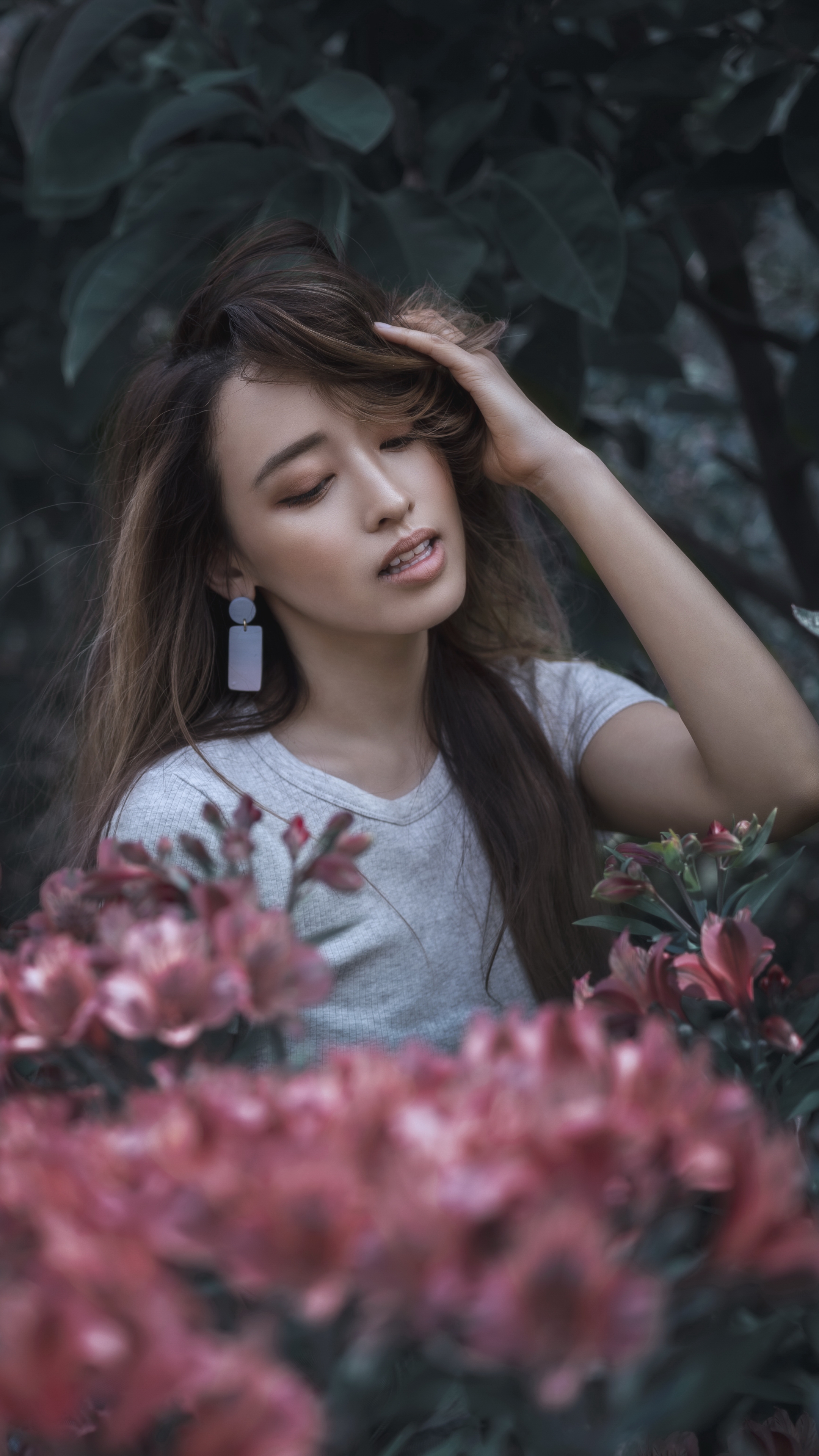 Download mobile wallpaper Flower, Brunette, Model, Women, Asian for free.