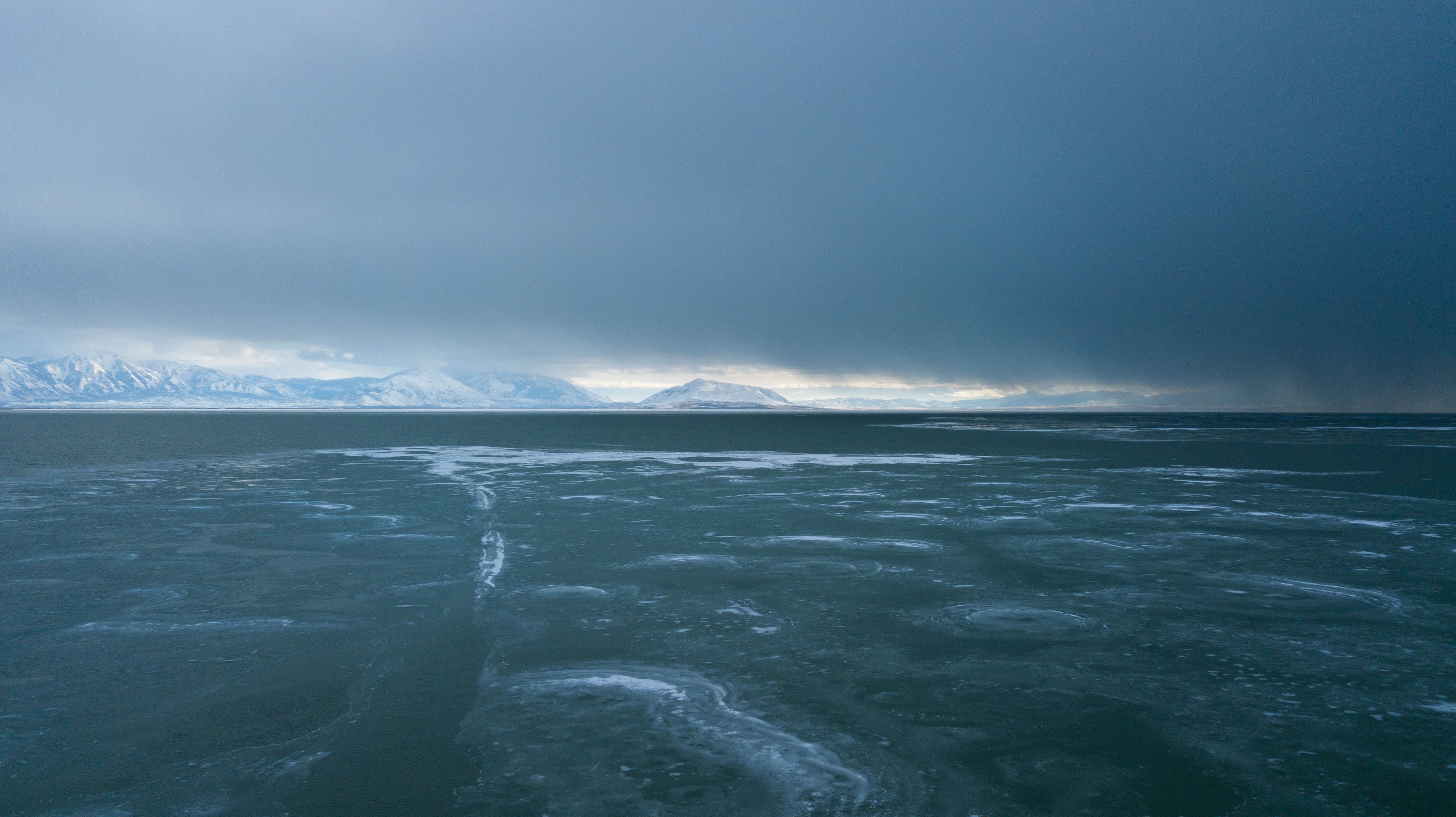 Laden Sie das Natur, Wasser, Mountains, Eis, Clouds, Küste-Bild kostenlos auf Ihren PC-Desktop herunter