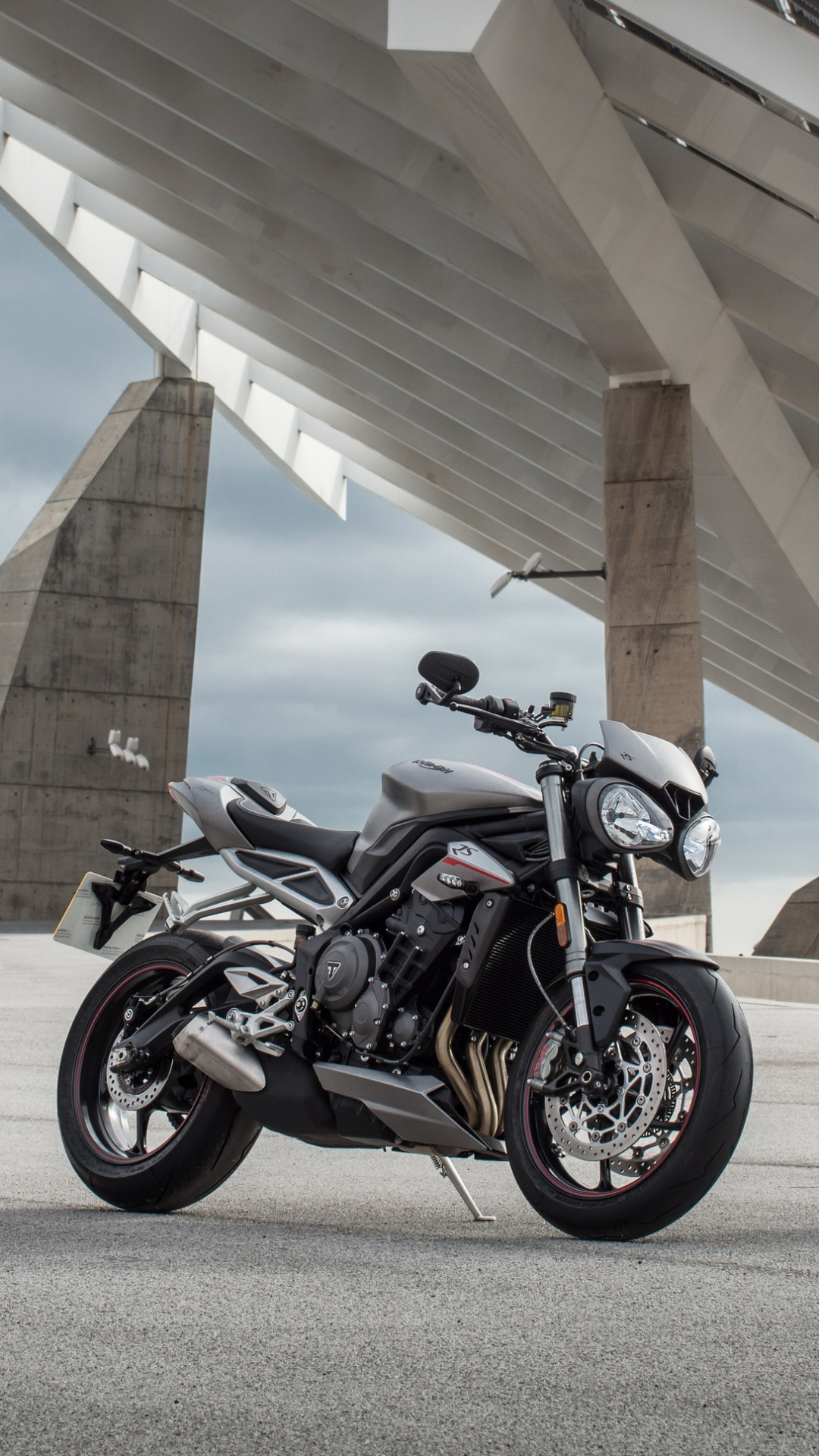 Download mobile wallpaper Motorcycle, Triumph, Vehicle, Vehicles, Triumph Street Triple for free.