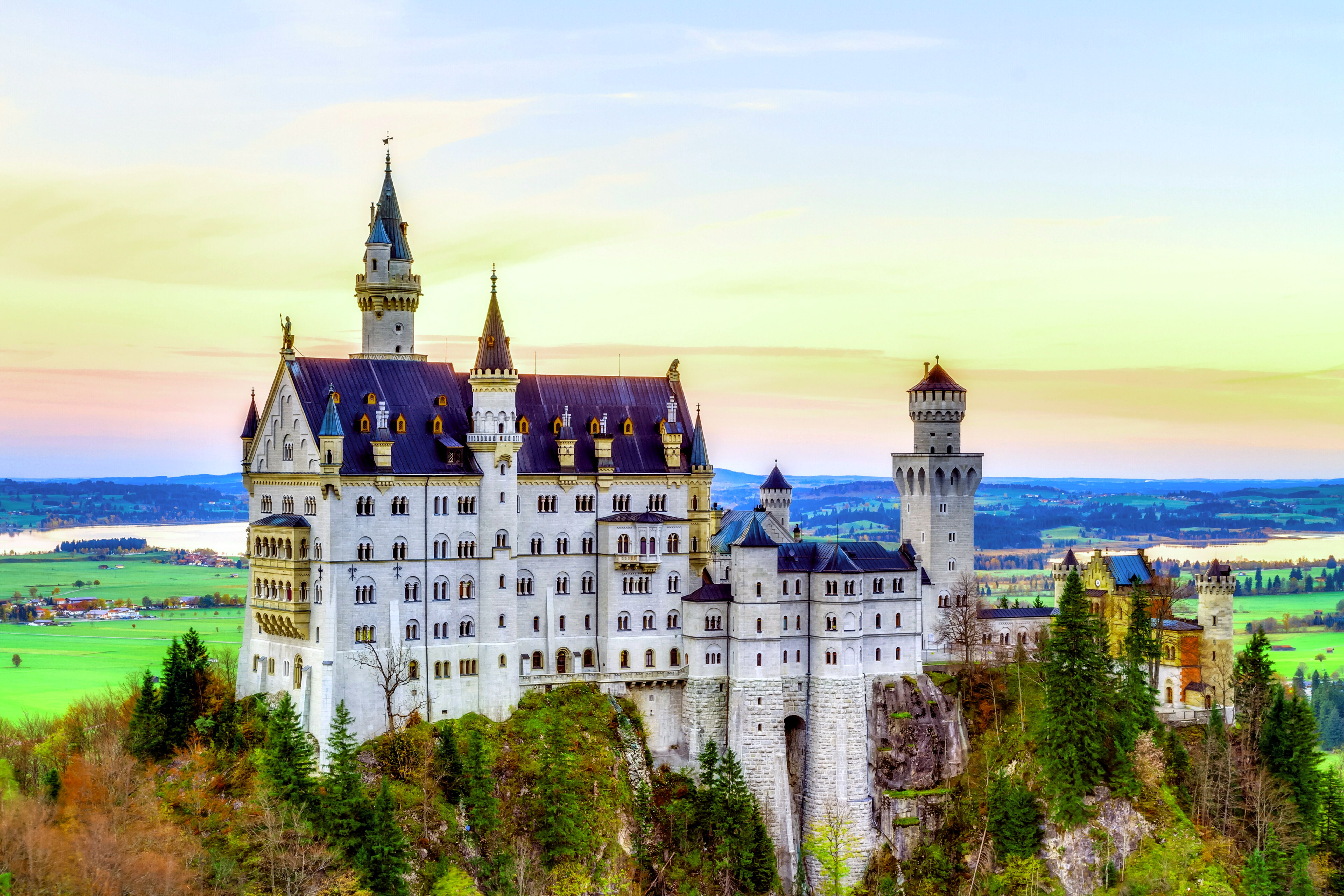 Laden Sie das Landschaft, Herbst, Schlösser, Schloss Neuschwanstein, Menschengemacht, Schloss-Bild kostenlos auf Ihren PC-Desktop herunter