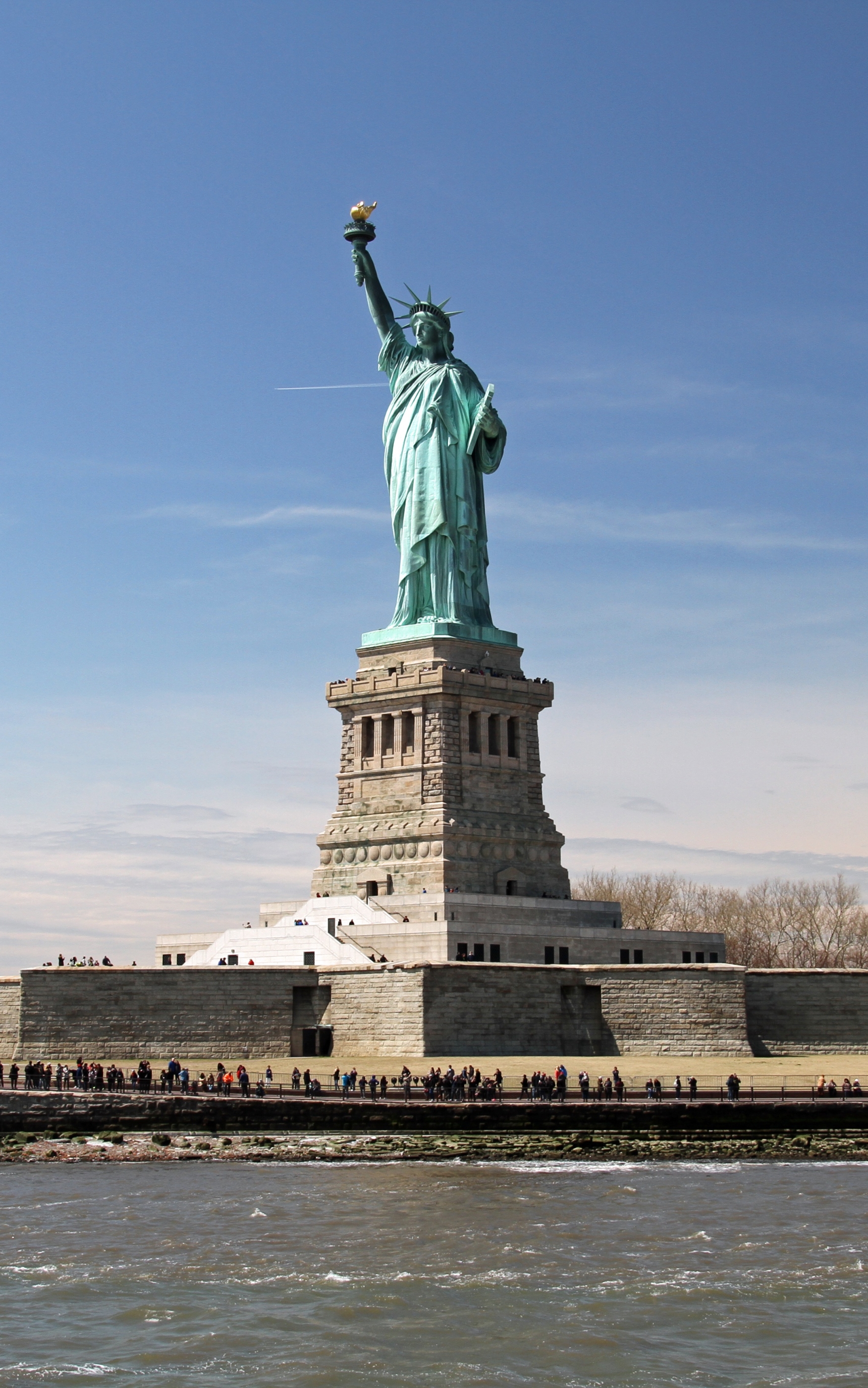 Descarga gratuita de fondo de pantalla para móvil de Estatua De La Libertad, Ee Uu, Nueva York, Monumento, Hecho Por El Hombre.